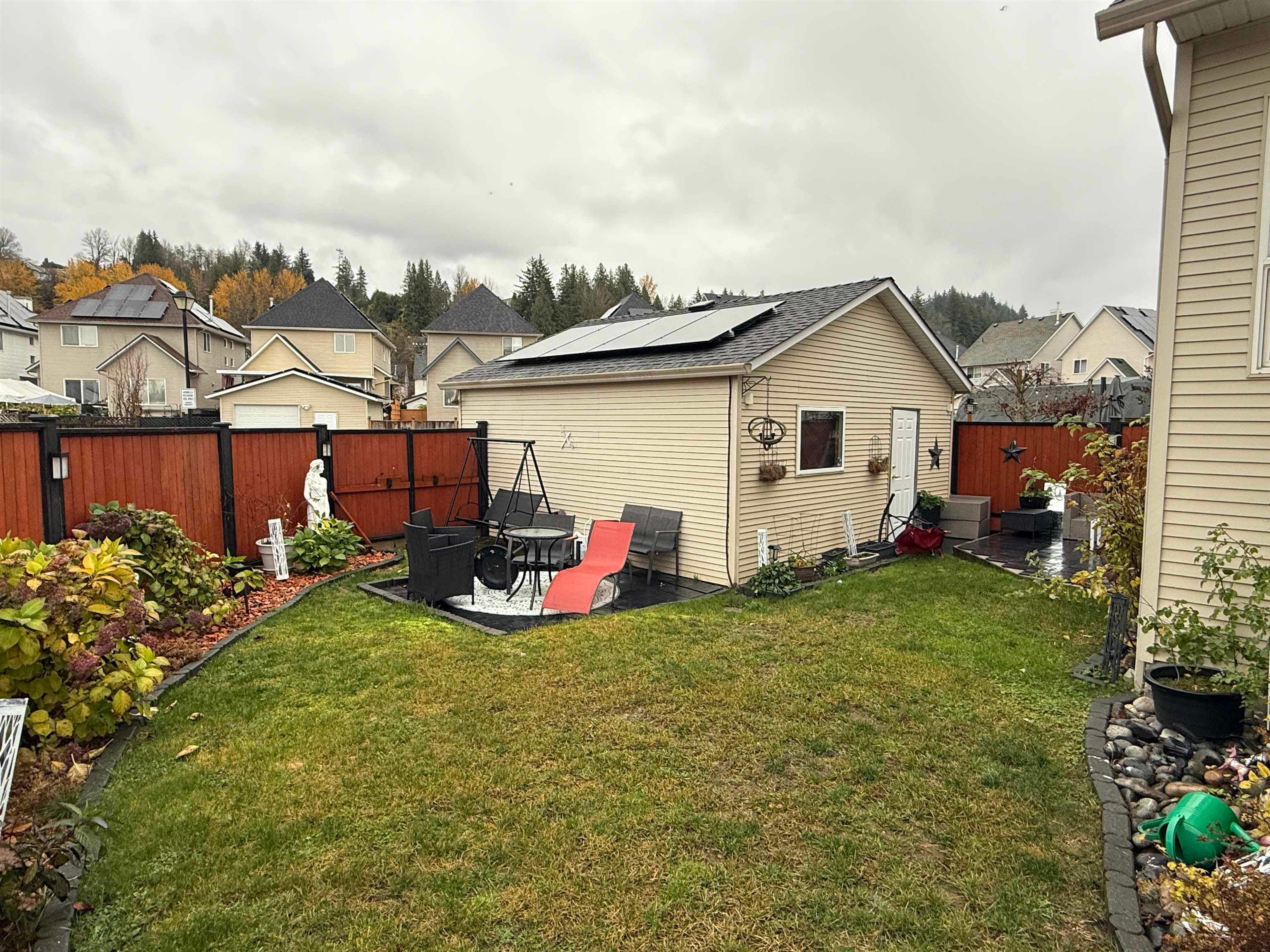 46442 Chester Drive, Chilliwack, V2R 5N4 — photo 5