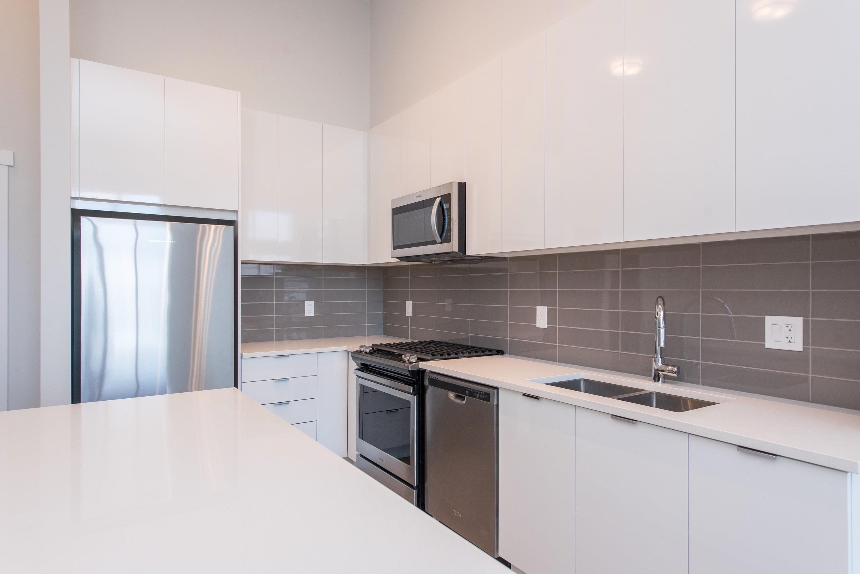 C610 - 8150 207 Street, Langley, V2Y 4J4 — photo 1