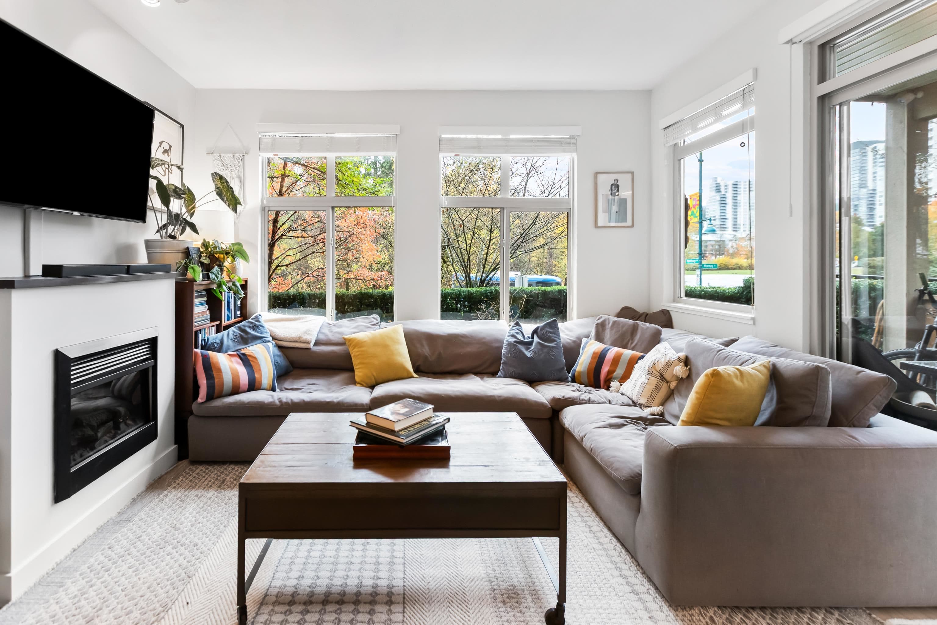 112 - 101 Morrissey Road, Port Moody, V3H 0E6 — photo 2