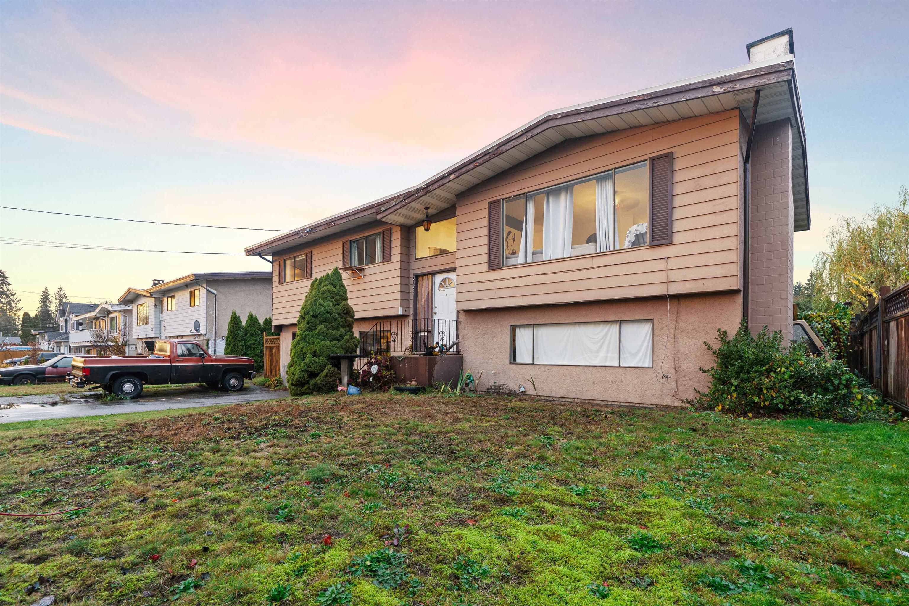 31911 Starling Avenue, Mission, V2V 4T8 — photo 2
