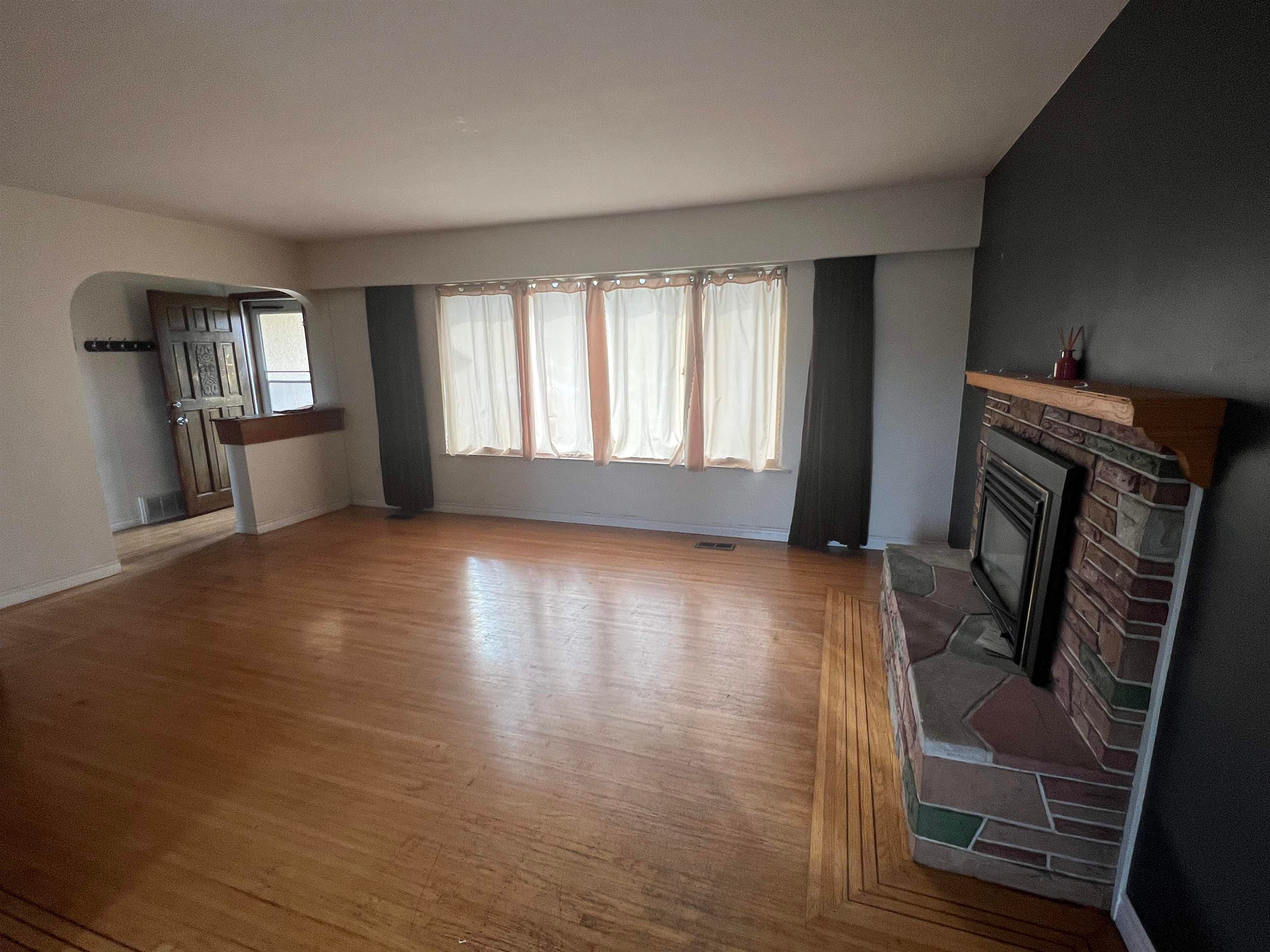 217 Pembina Street, New Westminster, V3M 5J3 — photo 3