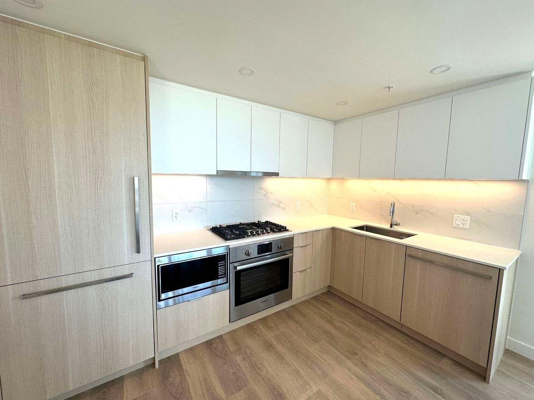 1204 - 318 Alderson Avenue, Coquitlam, V3K 0J1 — photo 2