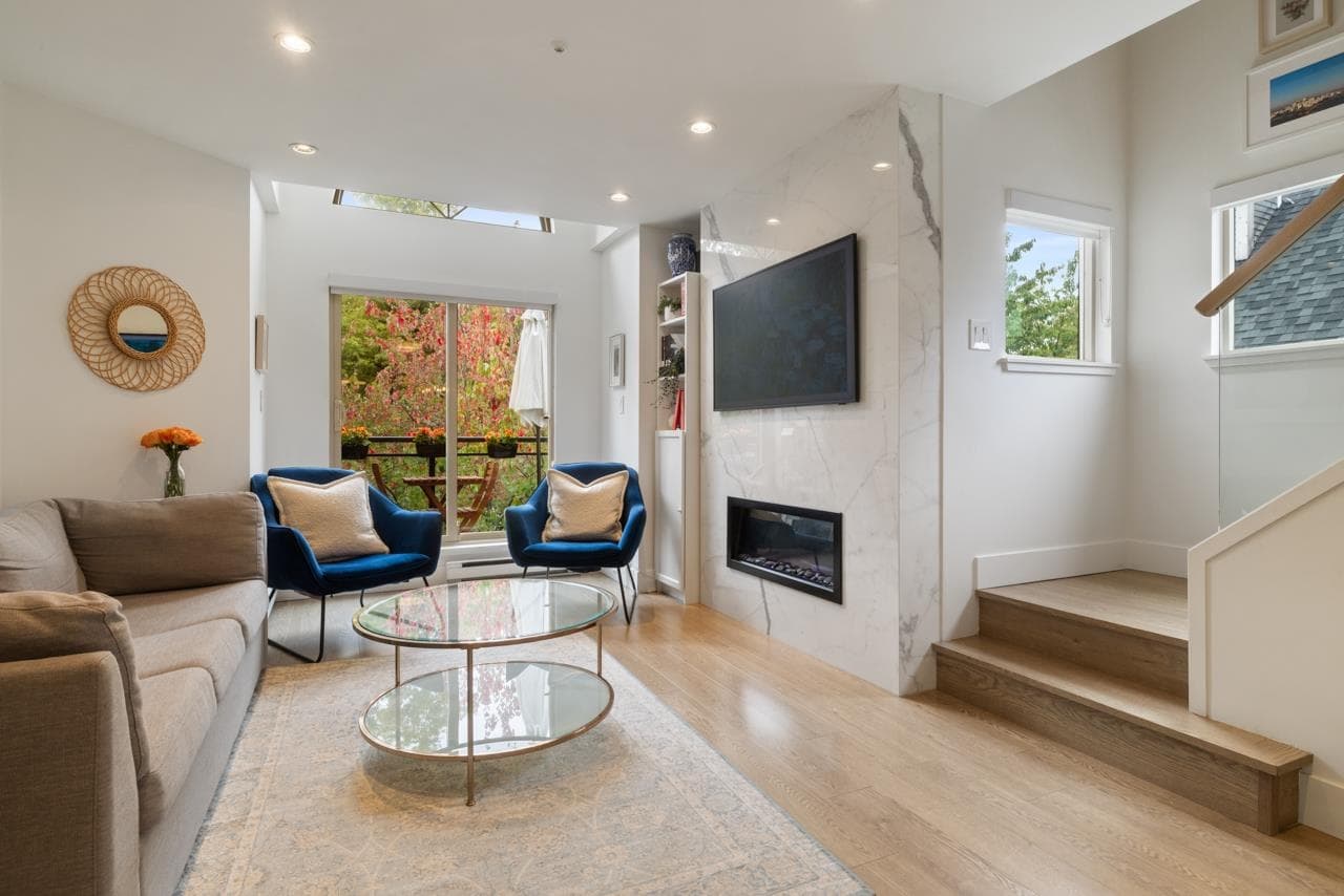 308 - 755 W 15th Avenue, Vancouver