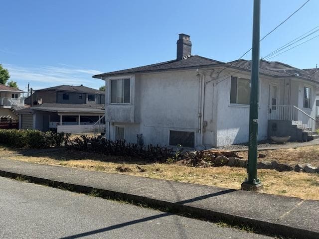 7790 15th Avenue, Burnaby, V3N 1W5 — photo 3