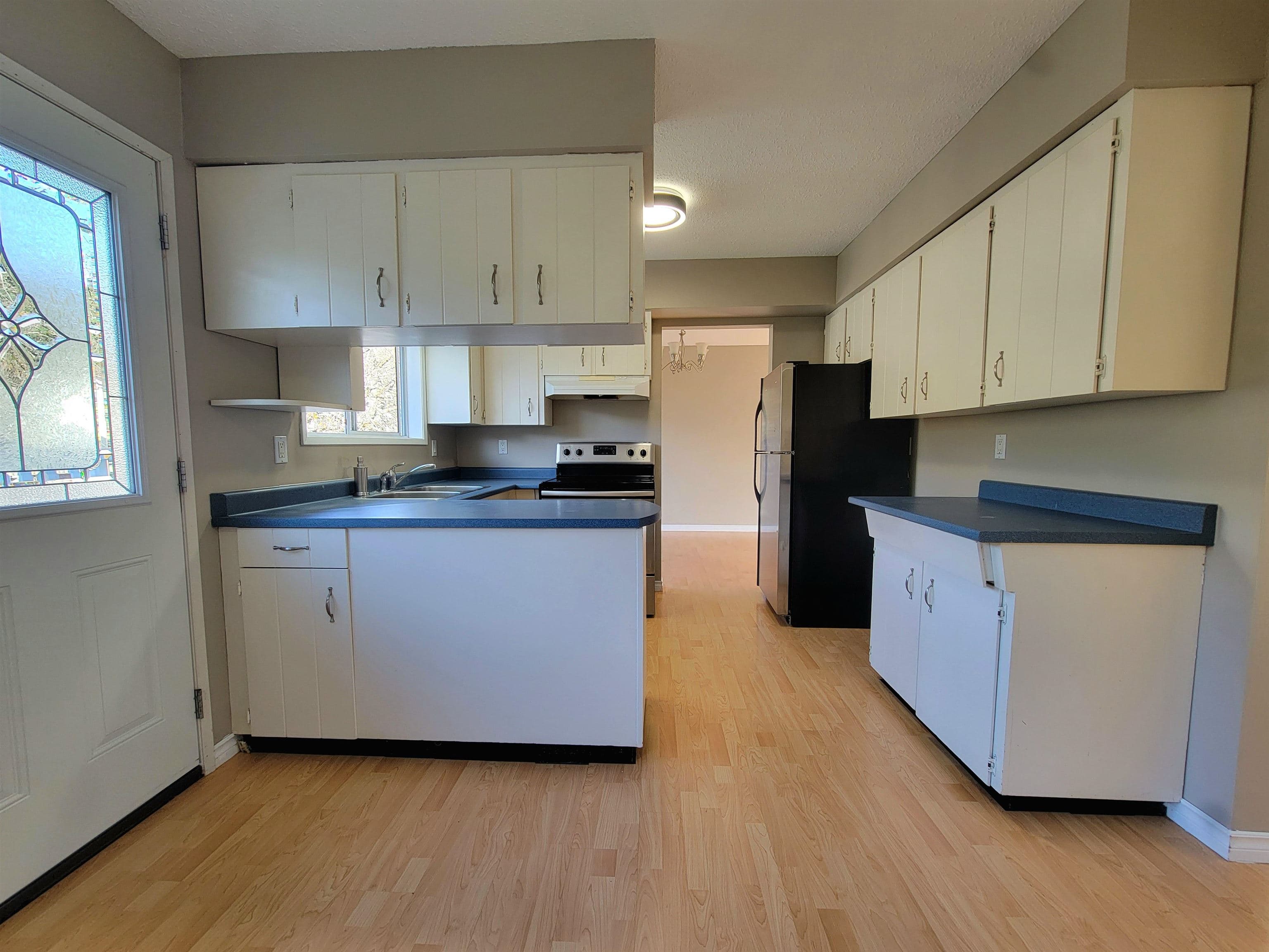 38295 Chestnut Avenue, Squamish, V8B 0W7 — photo 5