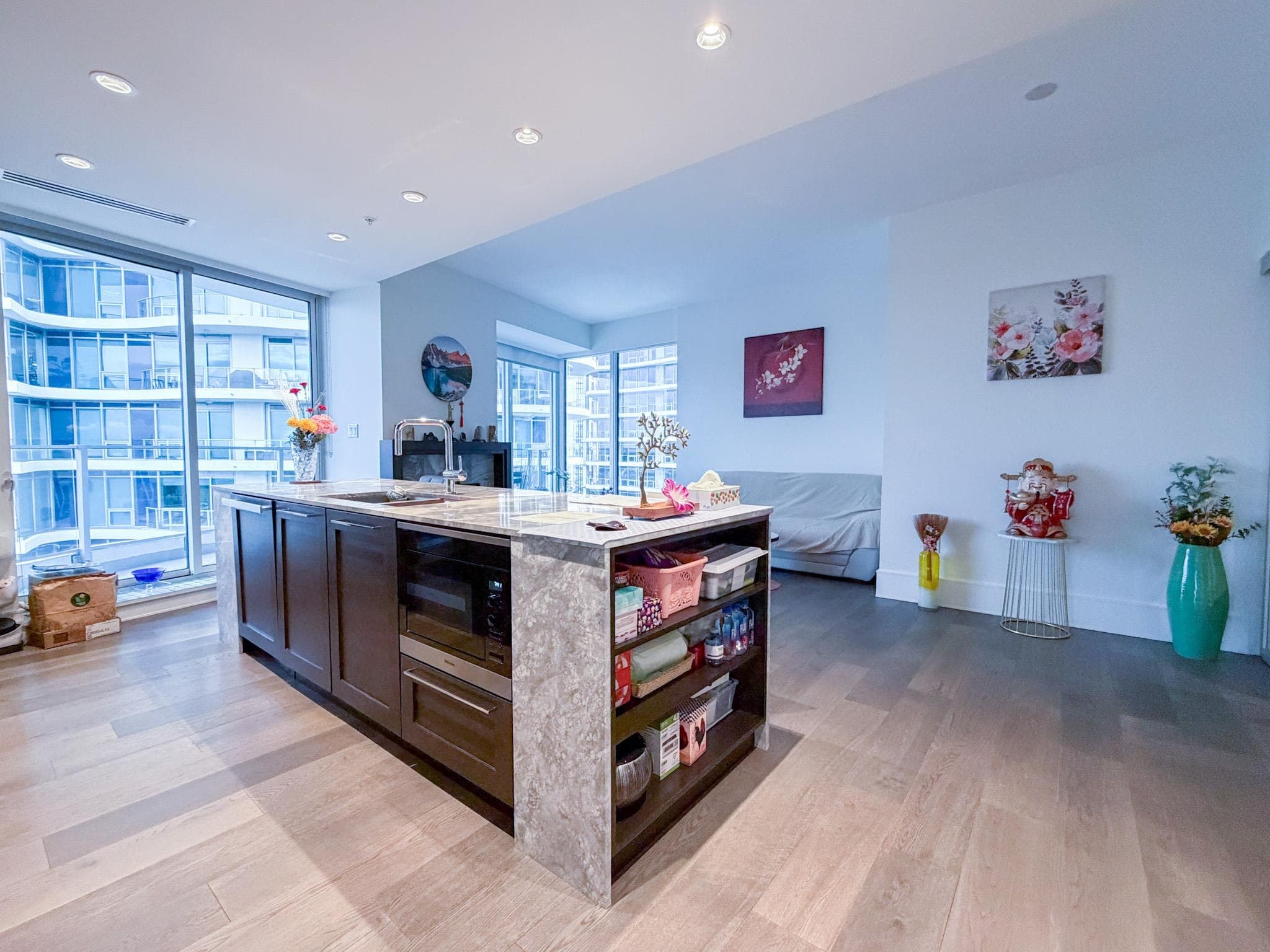 1503 - 1500 Martin Street, White Rock, V4B 0C2 — photo 2