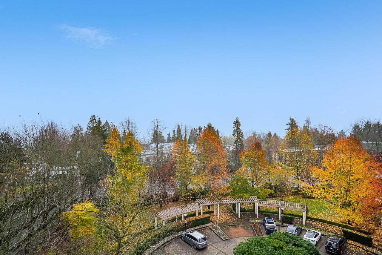 607 - 5899 Wilson Avenue, Burnaby, V5H 4R9 — photo 2
