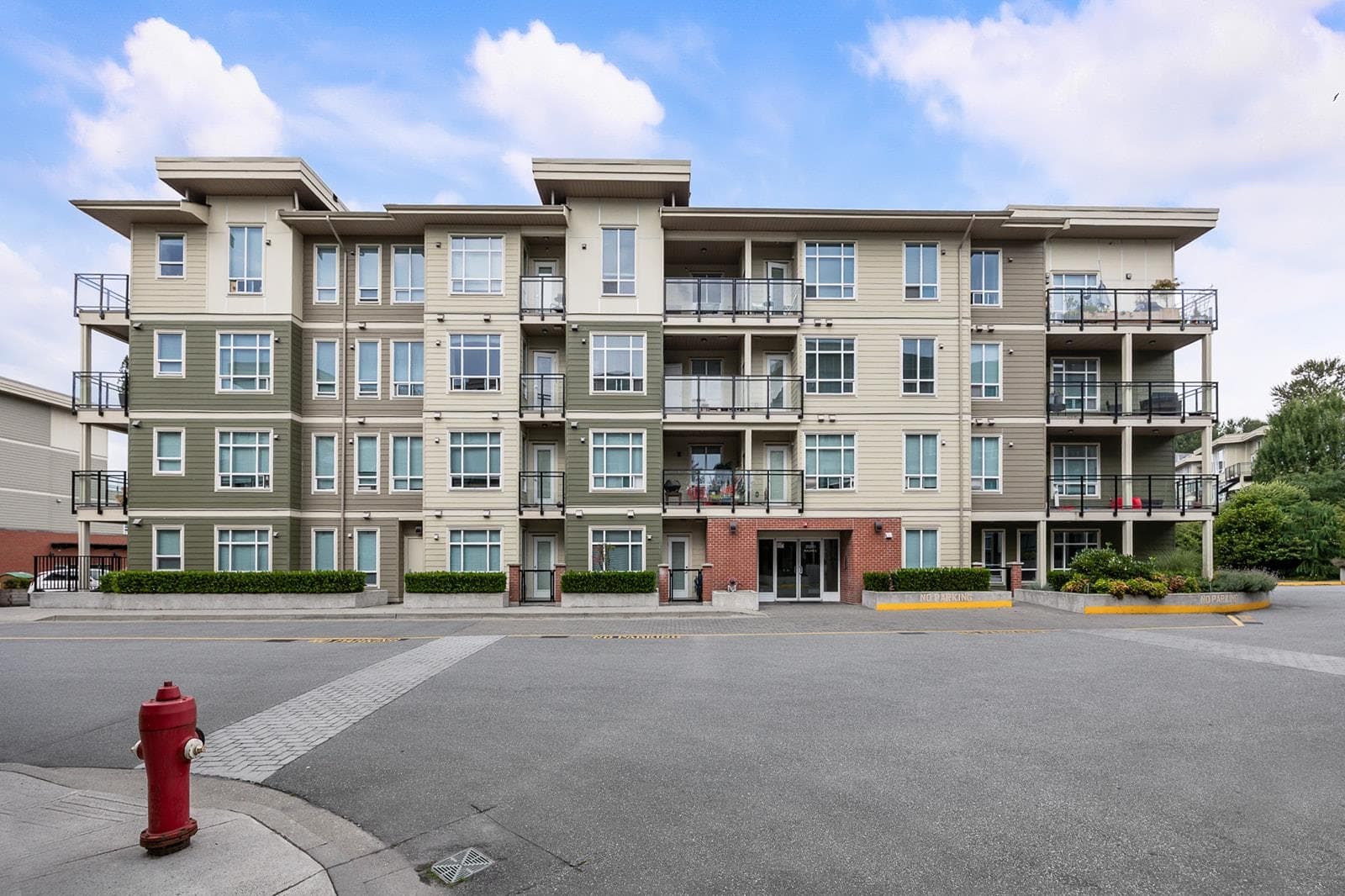 E106 - 20211 66 Avenue, Langley, V2Y 0L4 — photo 1