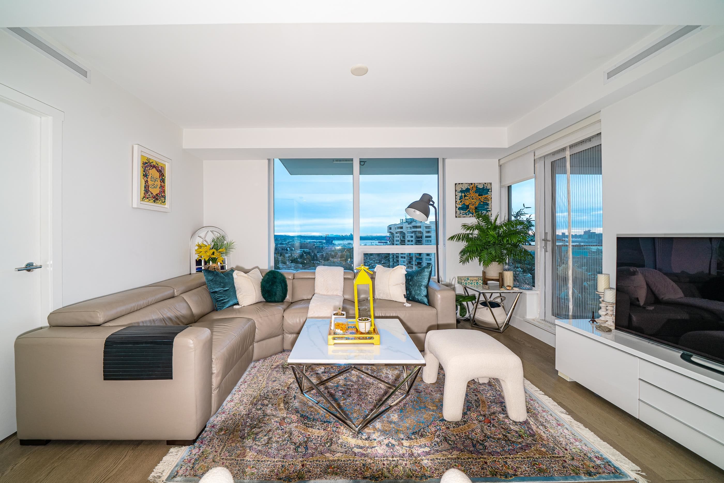 2102 - 1632 Lions Gate Lane, North Vancouver, V7P 0E2 — photo 5