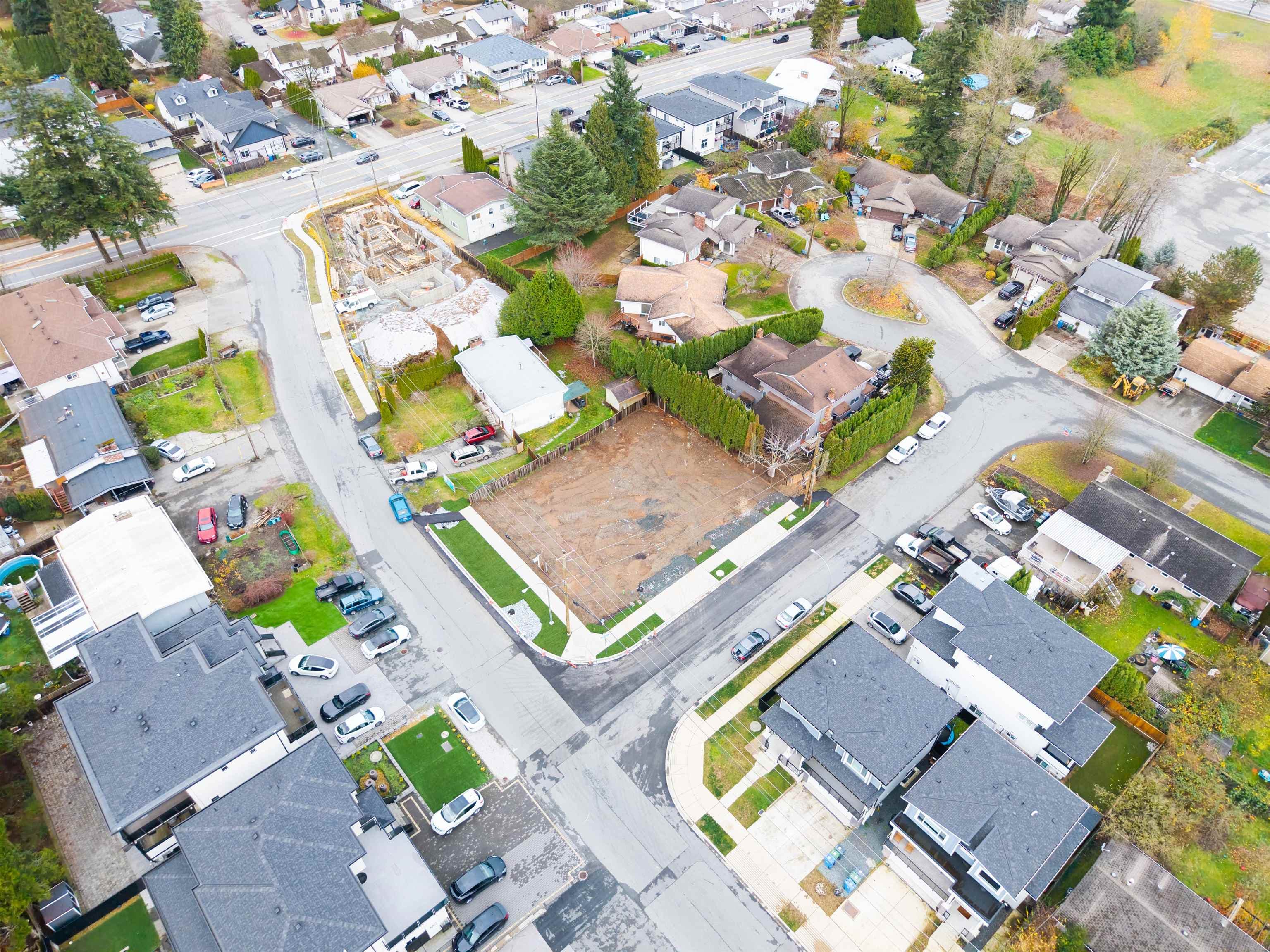 32557 Ridgeway Street, Abbotsford, V2T 3H6 — photo 2