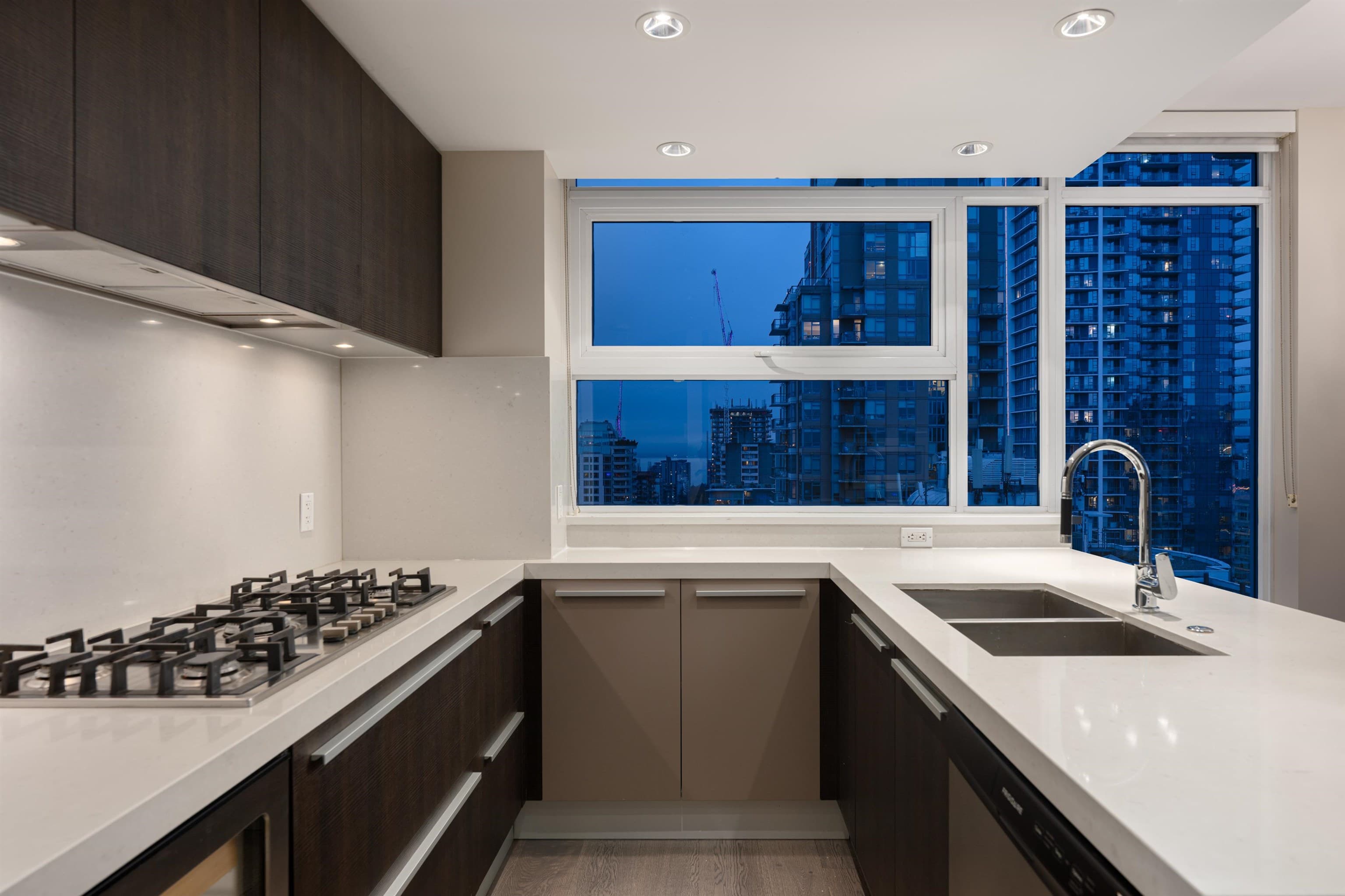 2701 - 1351 Continental Street, Vancouver, V6Z 0C6 — photo 4
