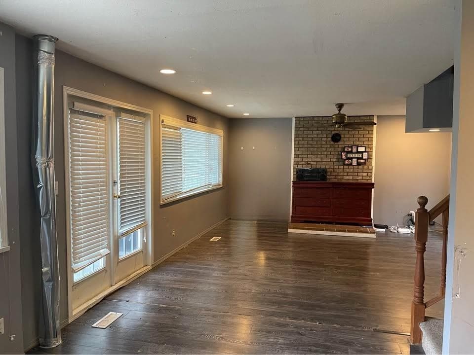 12129 100 Avenue, Surrey, V3V 2W7 — photo 3