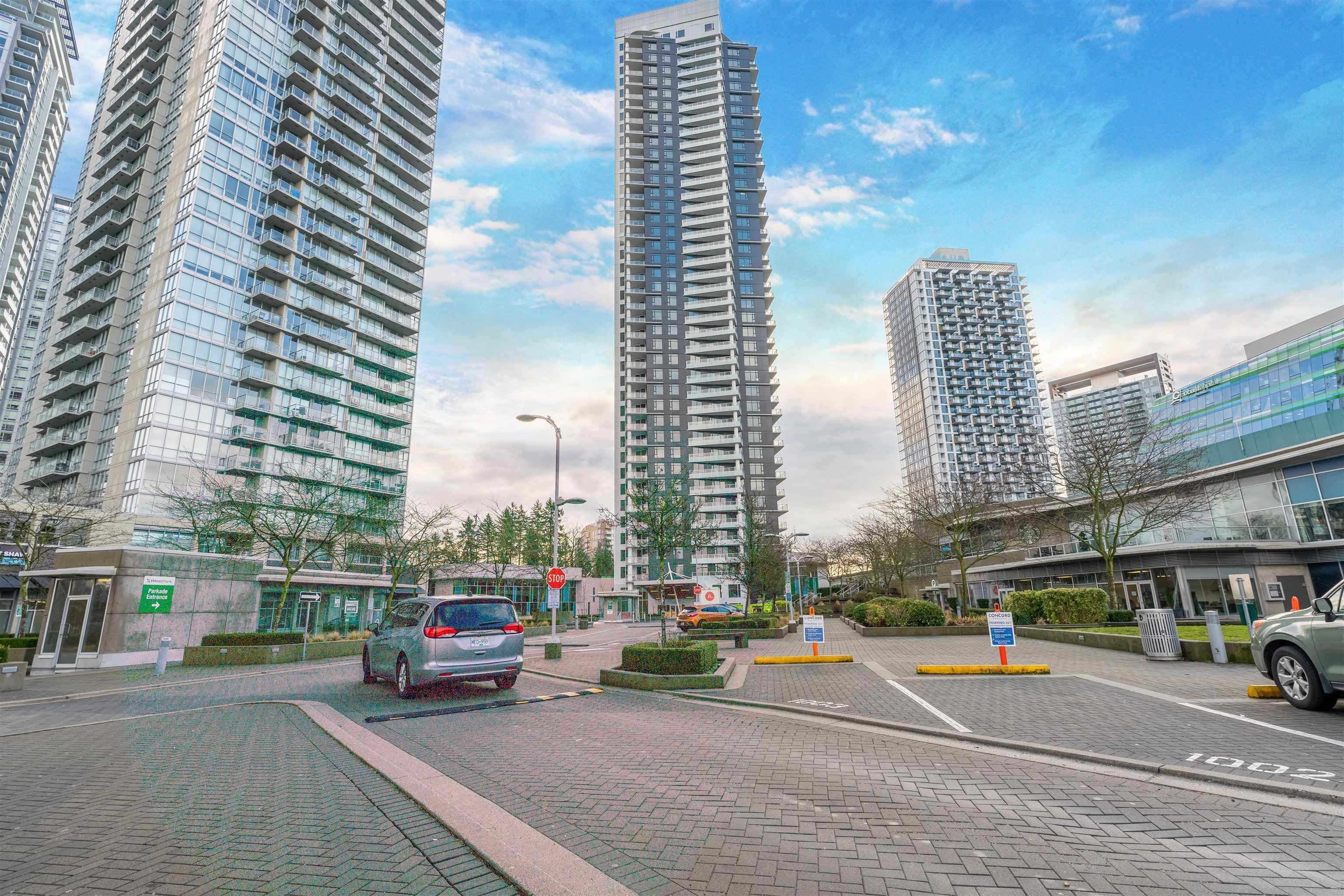 1904 - 9887 Whalley Boulevard, Surrey
