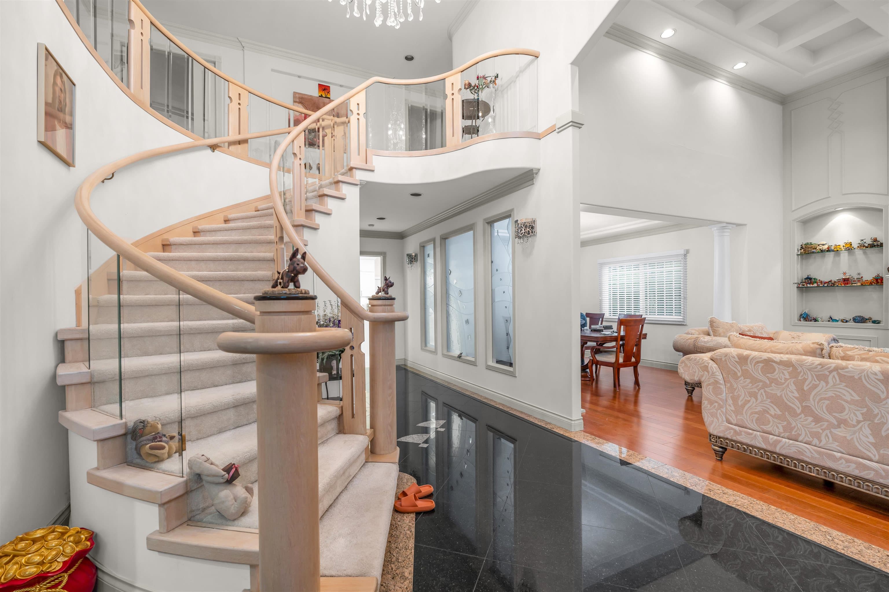 8540 Saunders Road, Richmond, V7A 2A5 — photo 2