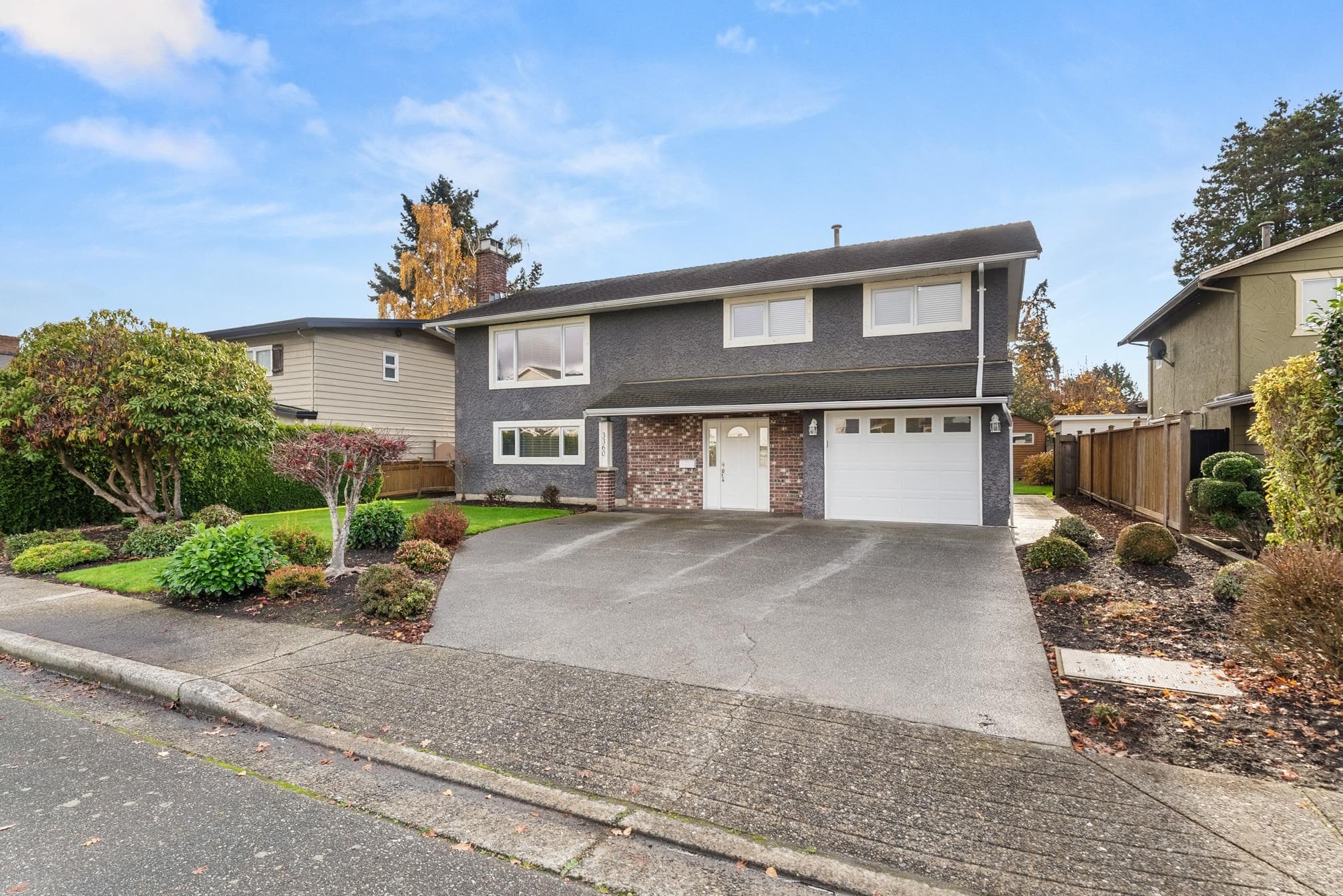 3360 Springthorne Crescent, Richmond, V7E 1Z7 — photo 2
