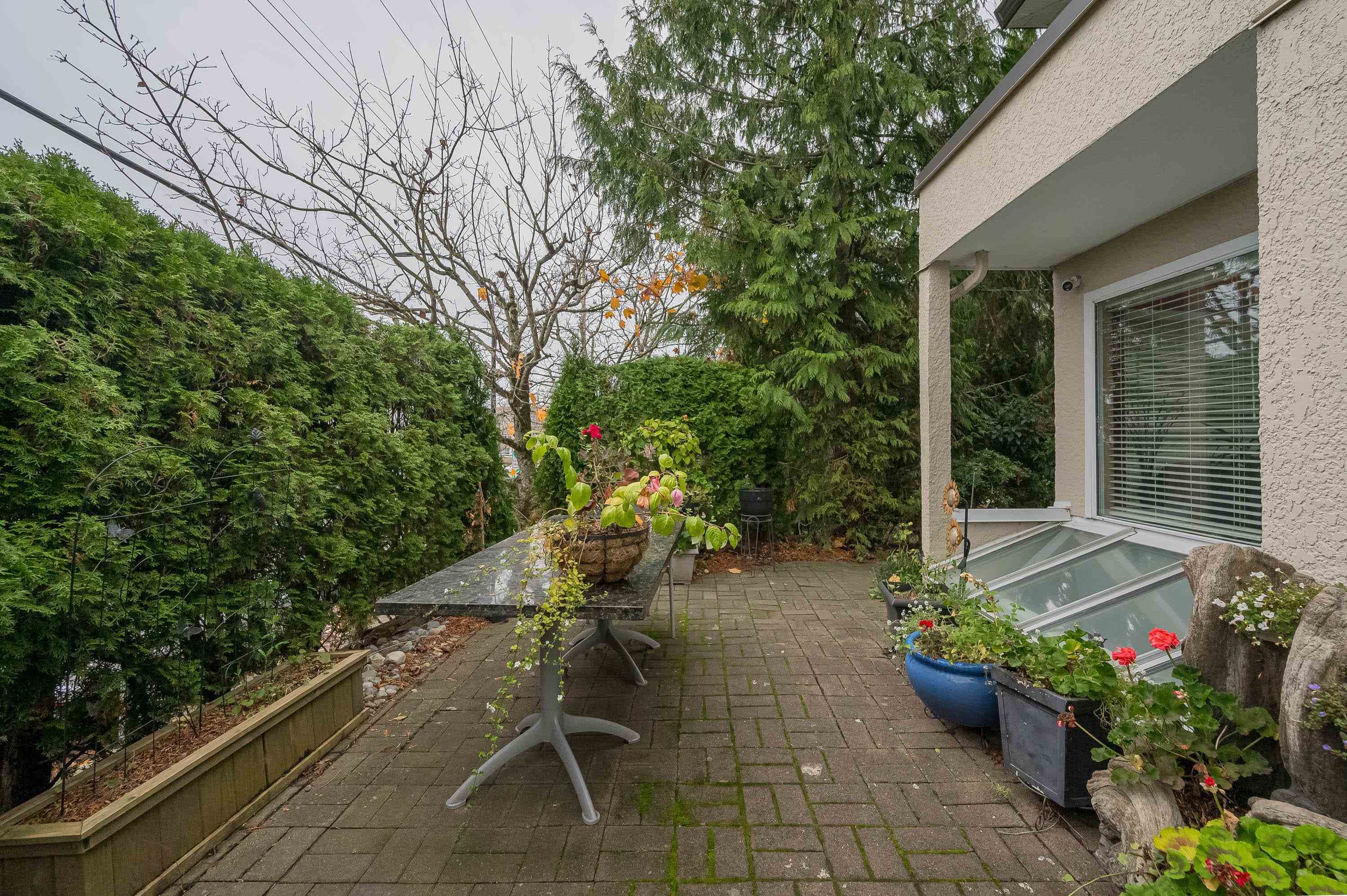101 - 1225 Merklin Street, White Rock, V4B 4B8 — photo 5