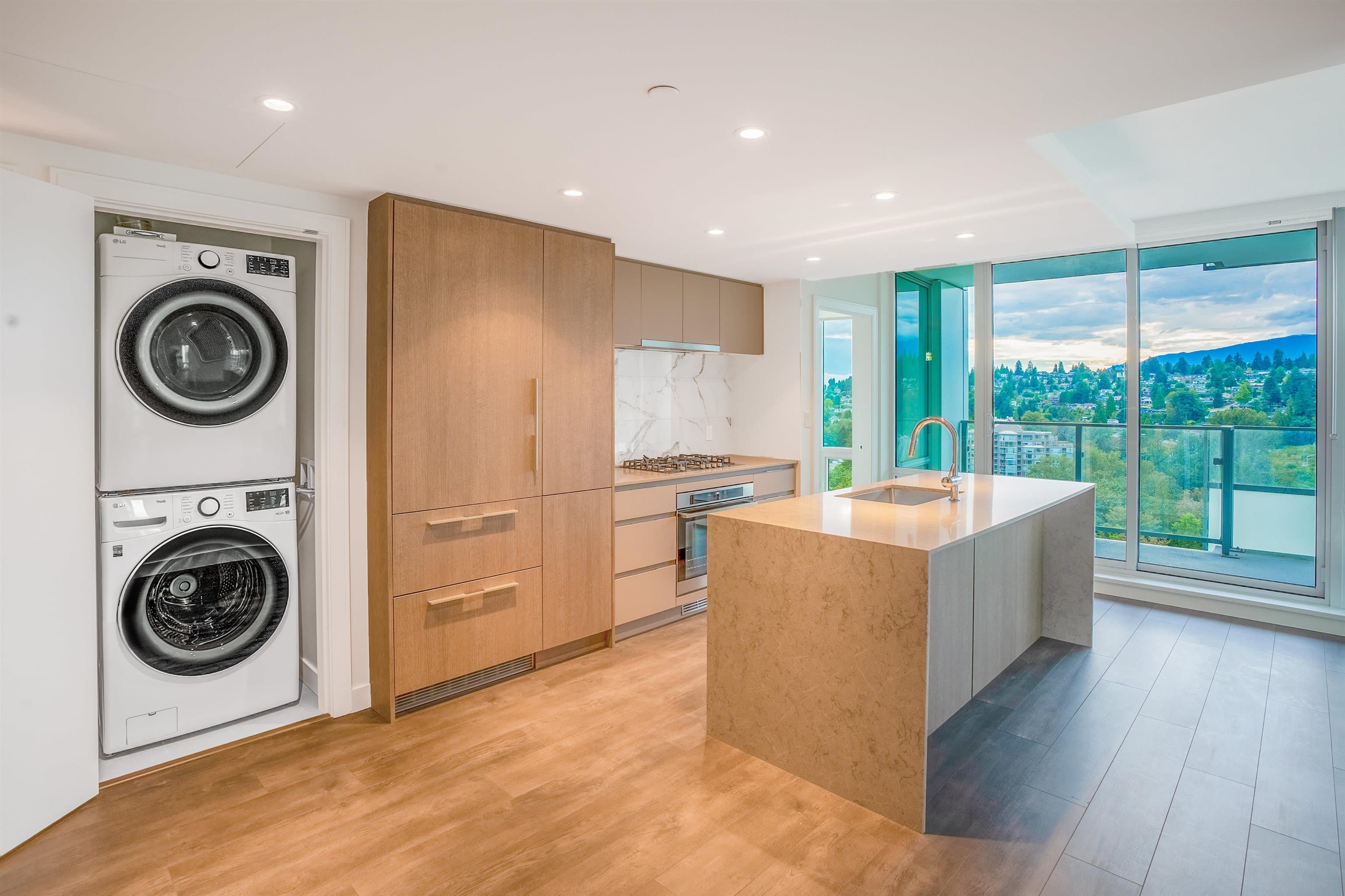 2201 - 1500 Fern Street, North Vancouver, V7J 0B6 — photo 5