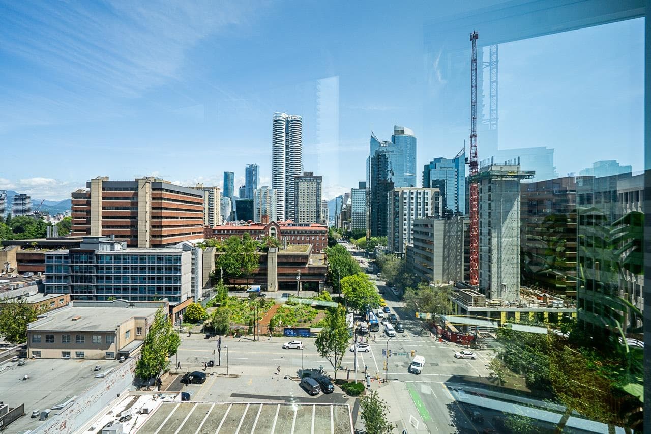 1202 - 1003 Burnaby Street, Vancouver, V6E 4R7 — photo 2
