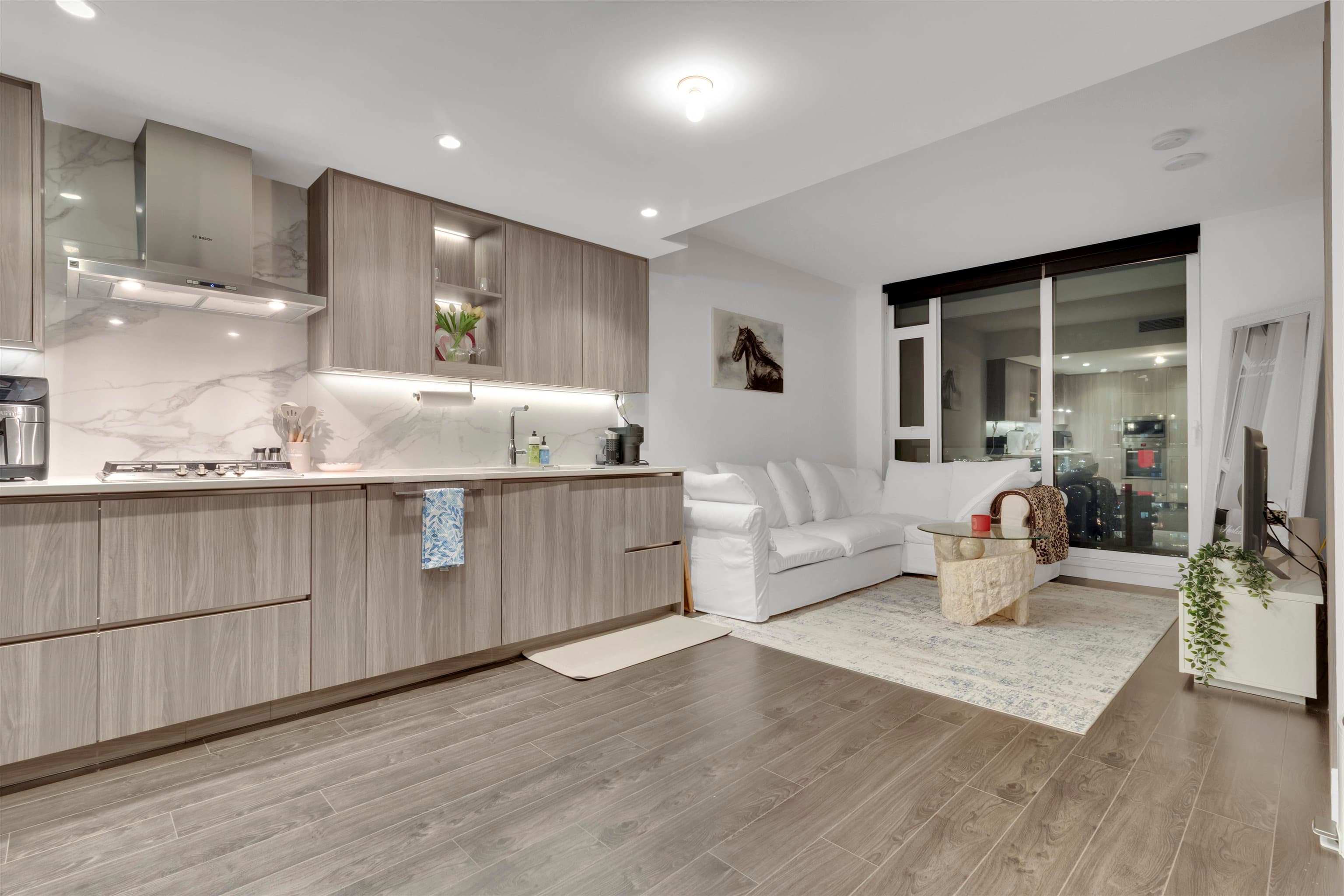 3701 - 9887 Whalley Boulevard, Surrey, V3T 0P4 — photo 5