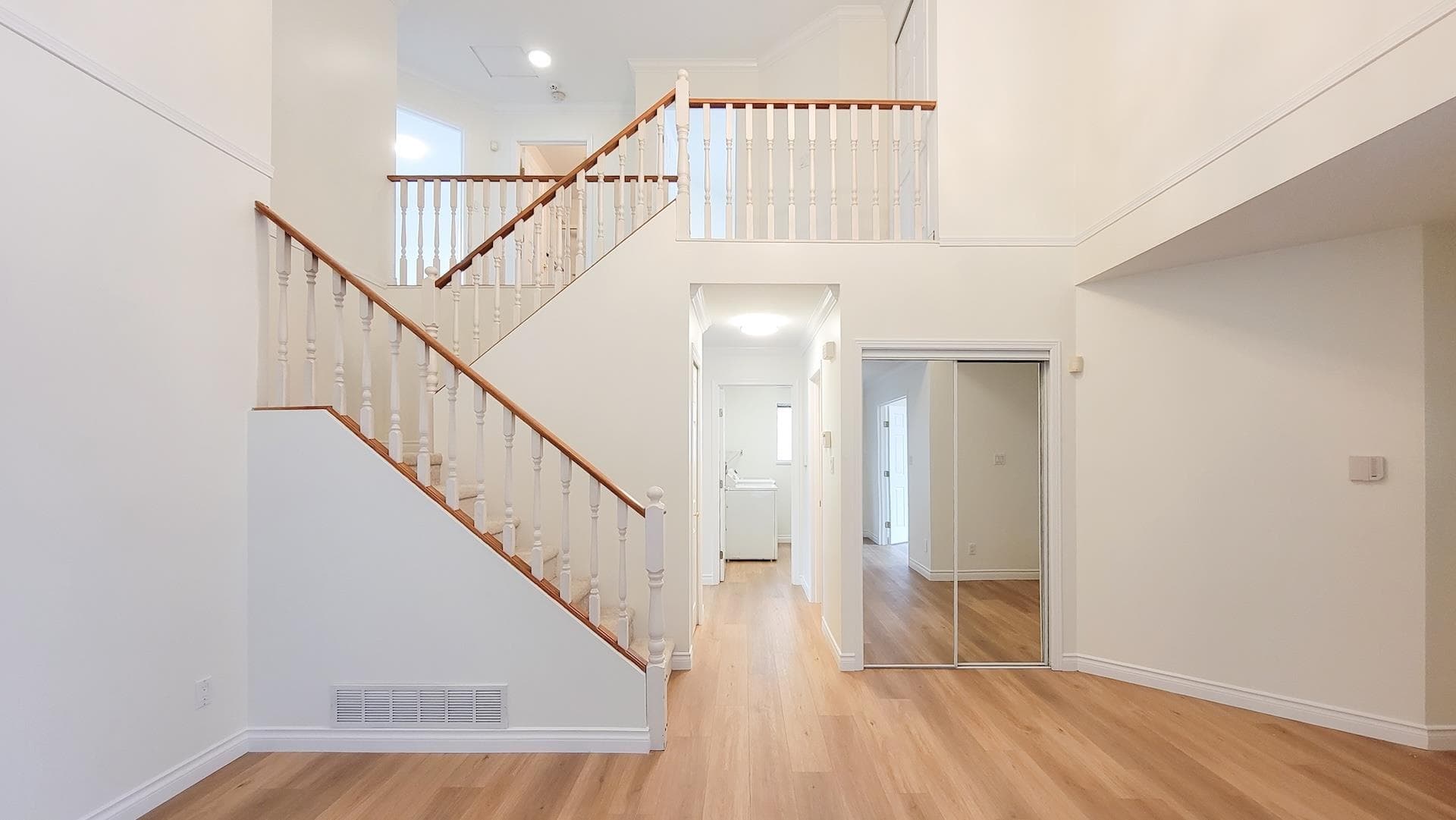 22260 Garratt Drive, Richmond, V6V 2P6 — photo 3
