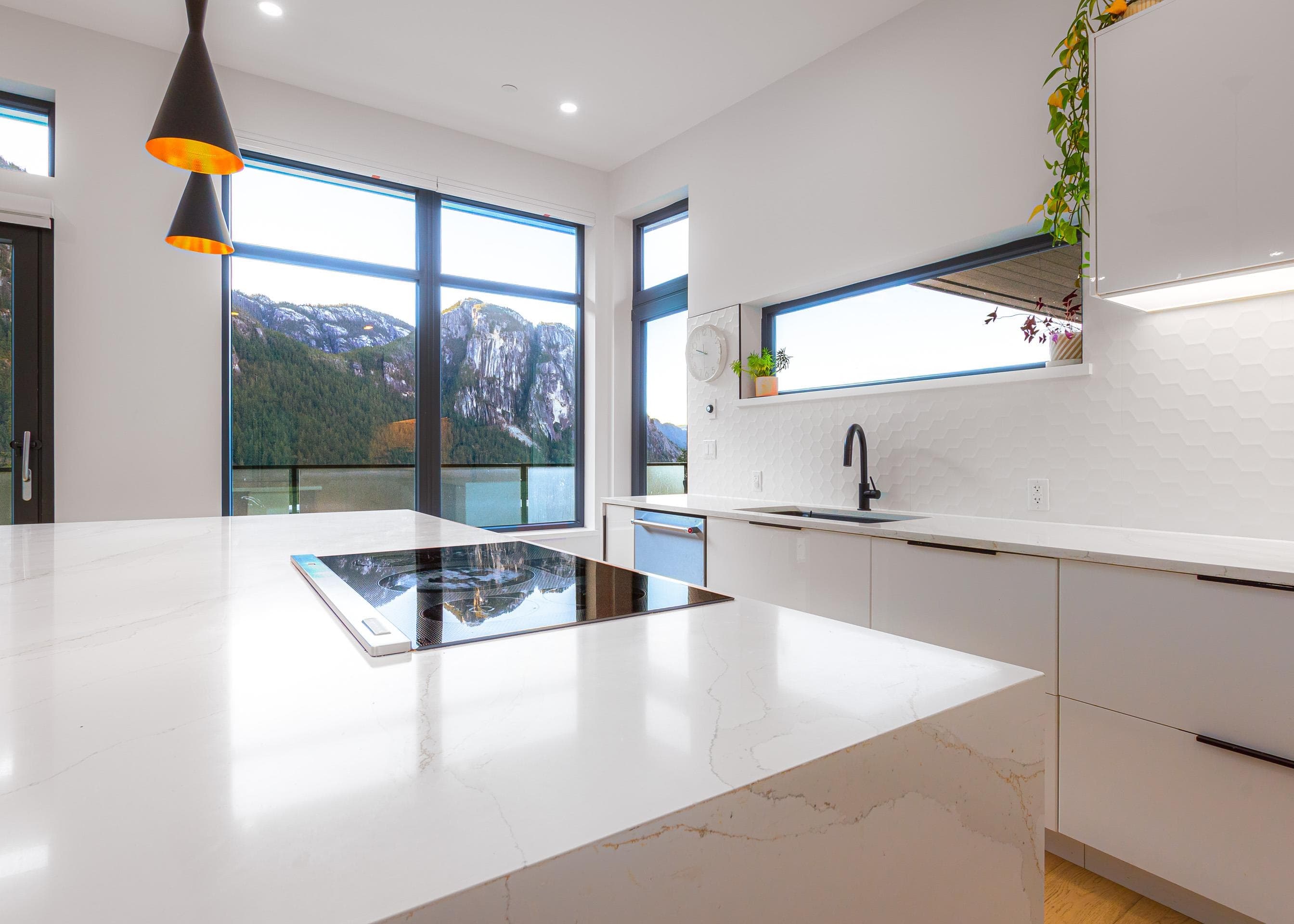 2193 Crumpit Woods Drive, Squamish, V8B 0T6 — photo 4