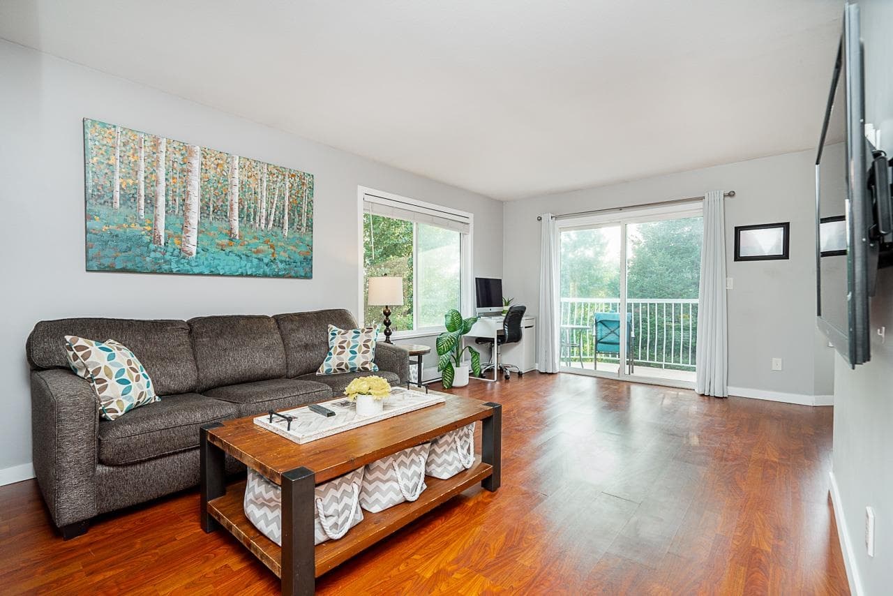 309 - 45222 Watson Road, Chilliwack, V2R 3J4 — photo 1