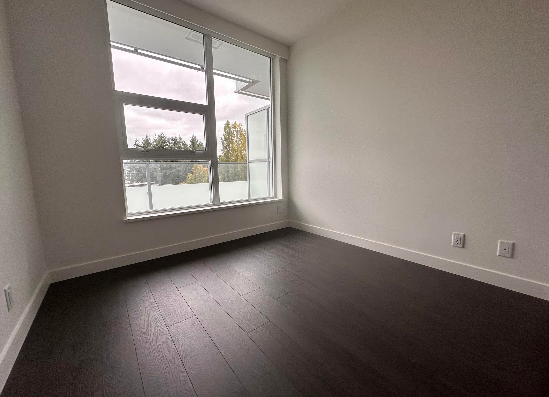 801 - 13778 100 Avenue, Surrey, V3T 0V3 — photo 5