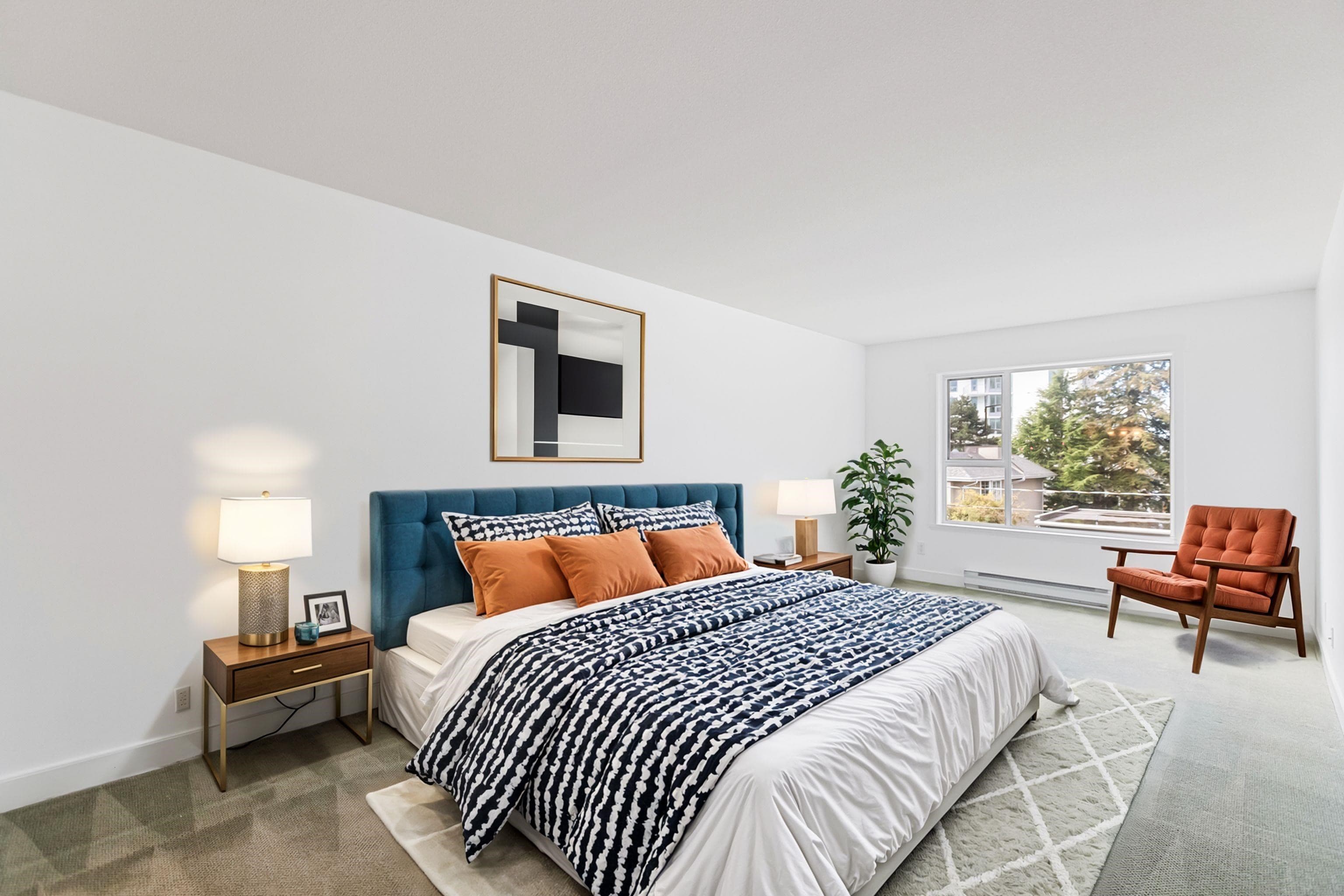 301 - 1378 George Street, White Rock, V4B 3Z9 — photo 2