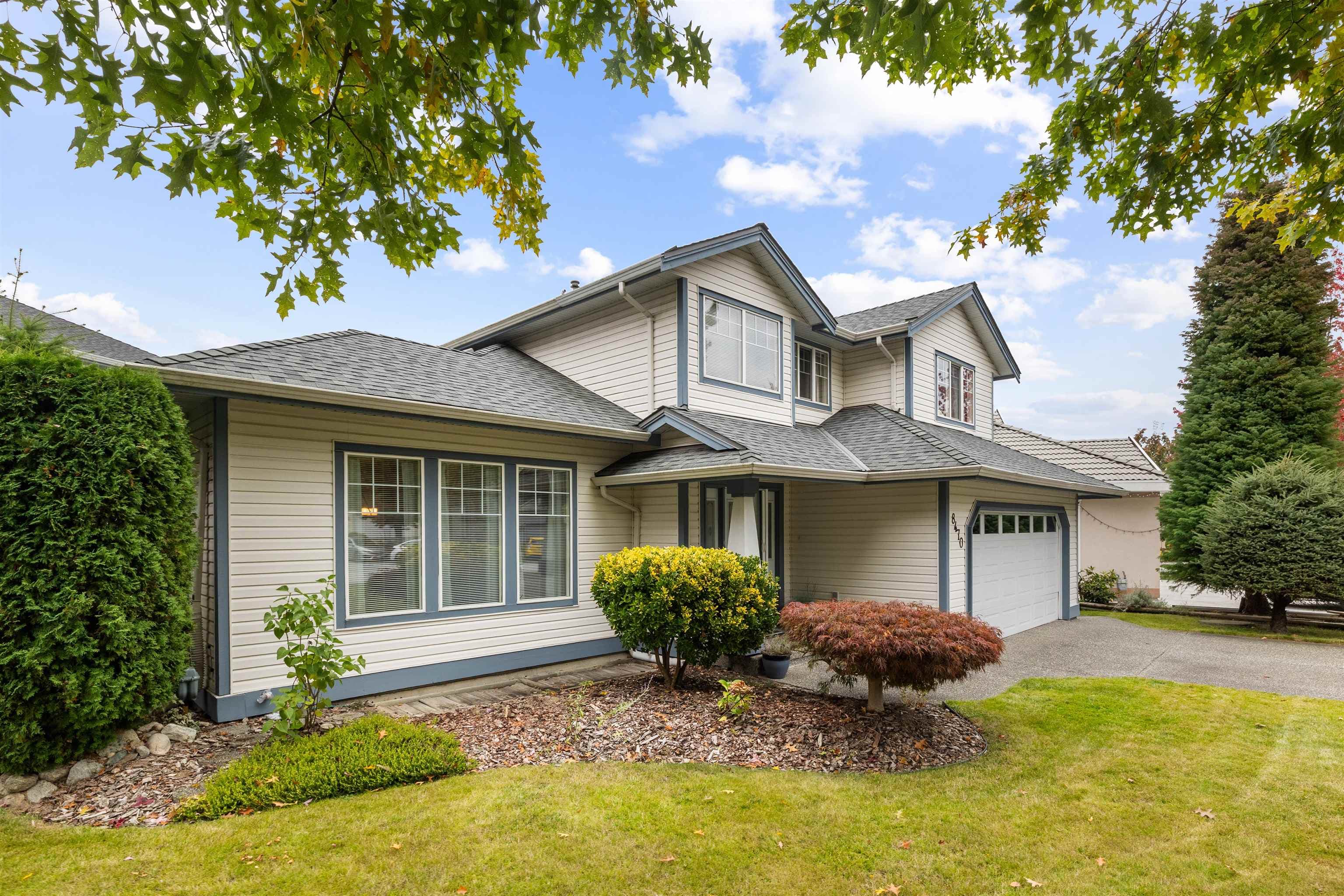 8470 166a Street, Surrey, V4N 4Z4 — photo 2