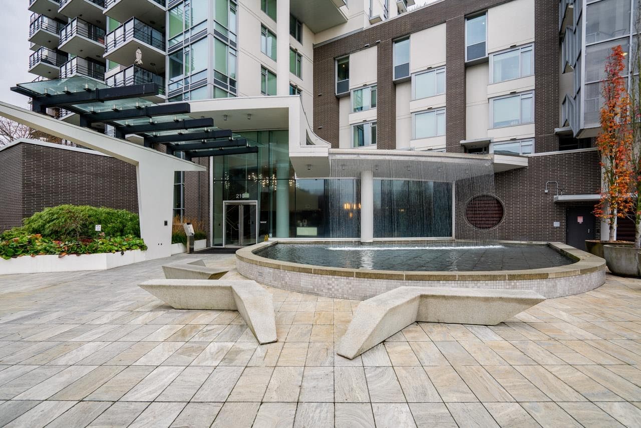 1302 - 210 Salter Street, New Westminster, V3M 0J9 — photo 5