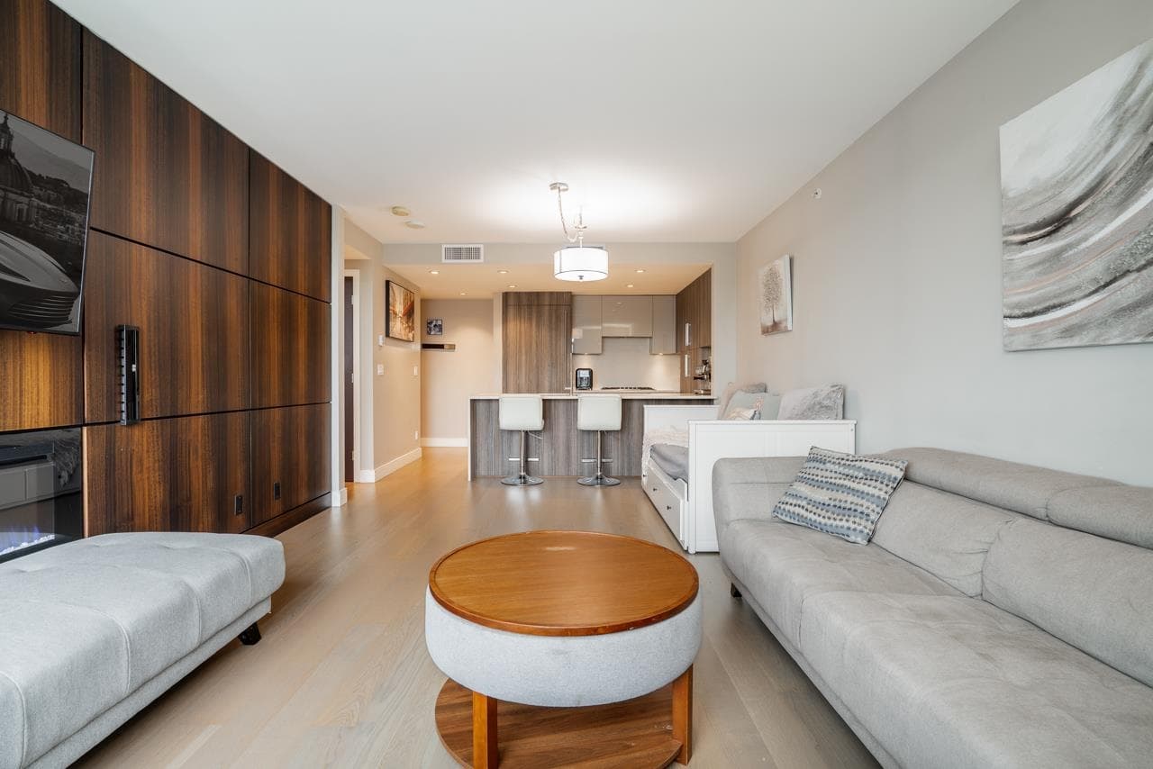 1302 - 210 Salter Street, New Westminster, V3M 0J9 — photo 4