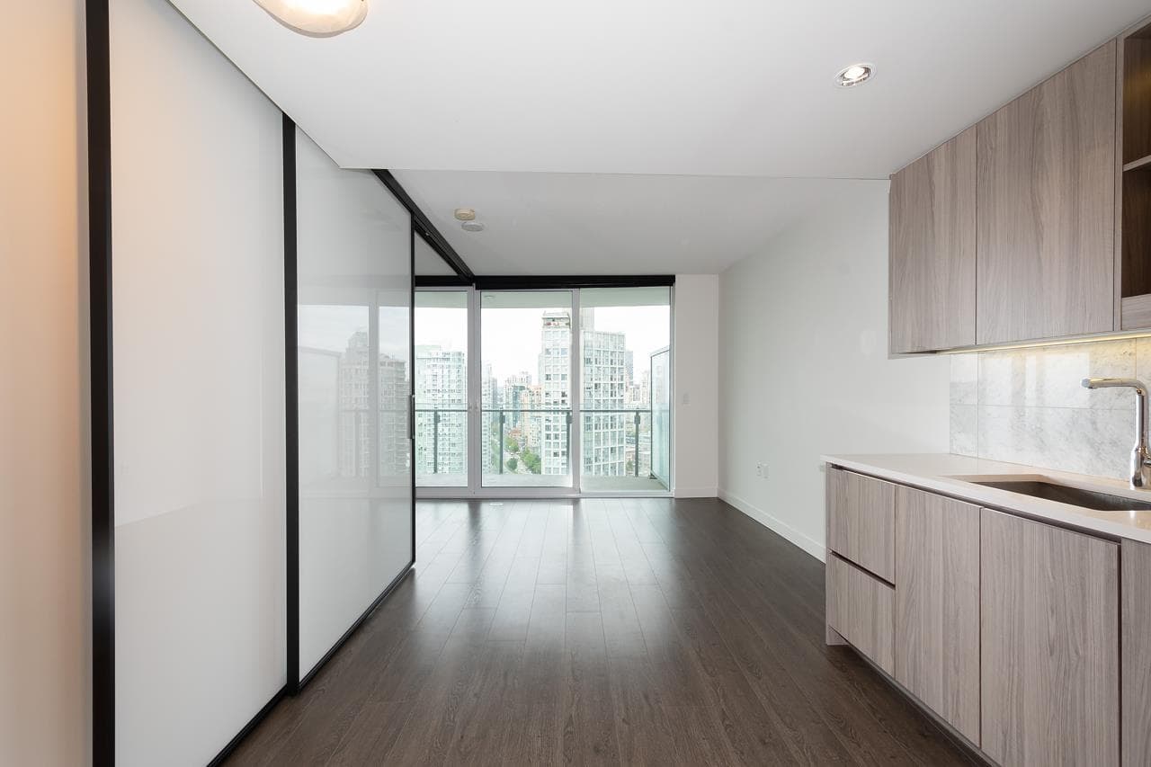 2403 - 89 Nelson Street, Vancouver, V6Z 0E7 — photo 2