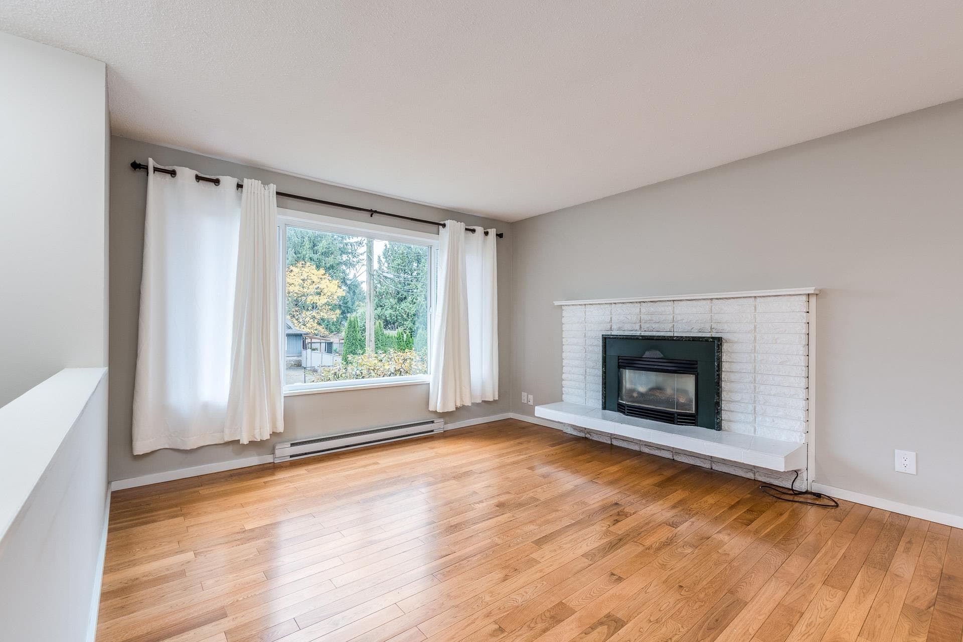 20995 118 Avenue, Maple Ridge, V2X 2M6 — photo 3