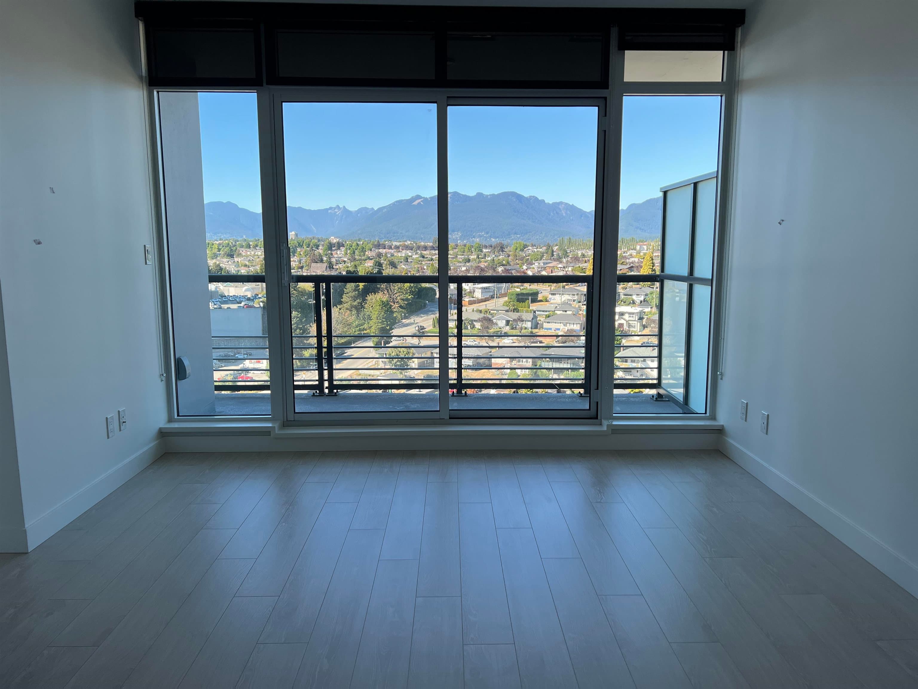 17XX - 4720 Lougheed Highway, Burnaby, V5C 0M8 — photo 3