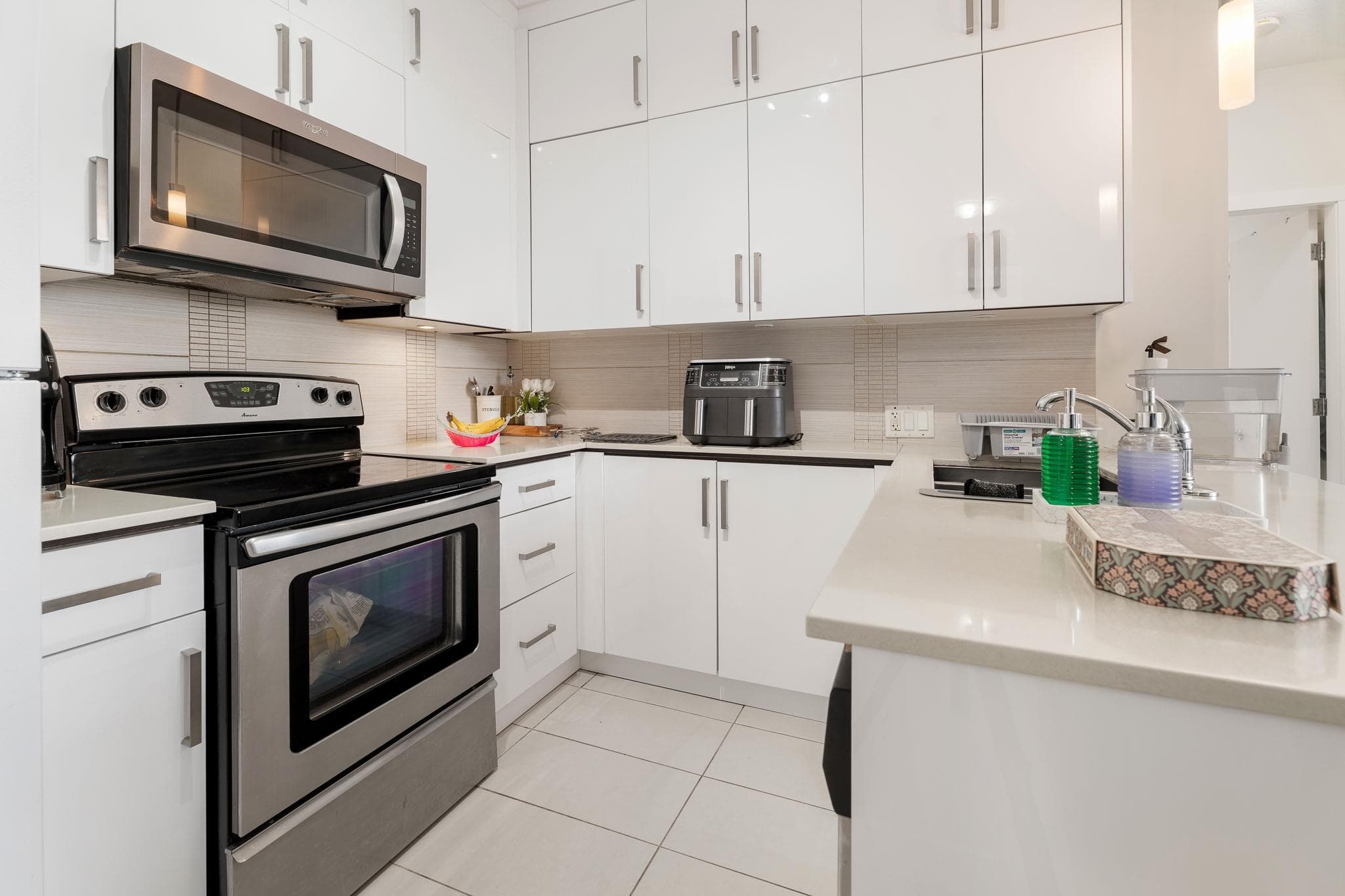 308 - 13399 104 Avenue, Surrey, V3T 0C9 — photo 3