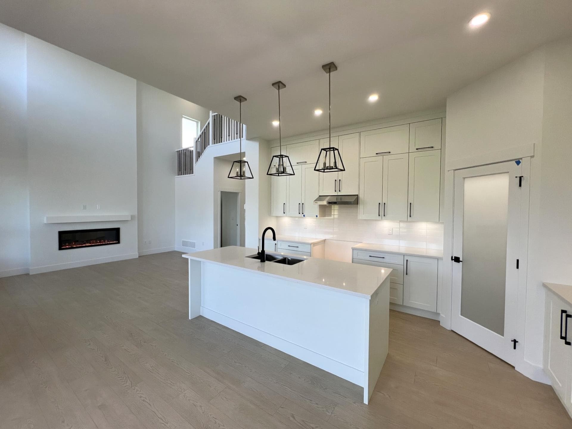 27745 Track Place, Abbotsford, V4X 0C7 — photo 4