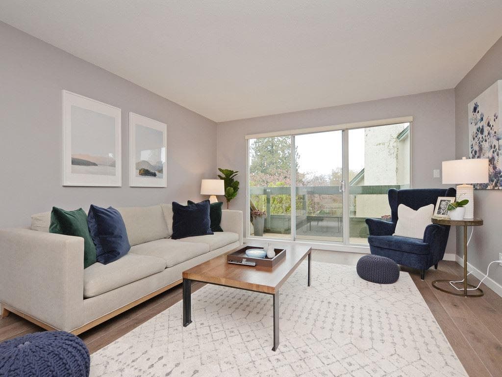 2136 Eastern Avenue, North Vancouver, V7L 3G3 — photo 2