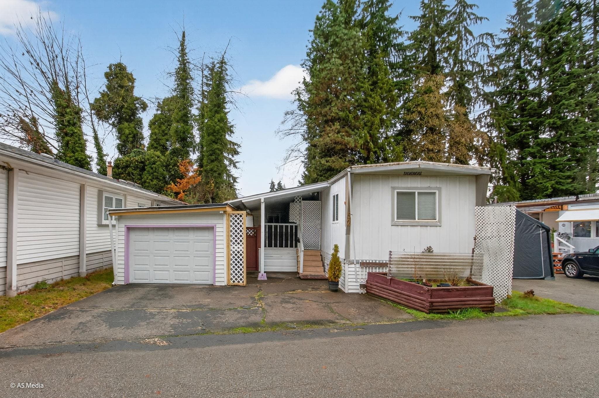 52 - 4200 Dewdney Trunk Road, Coquitlam, V3K 2X8 — photo 3