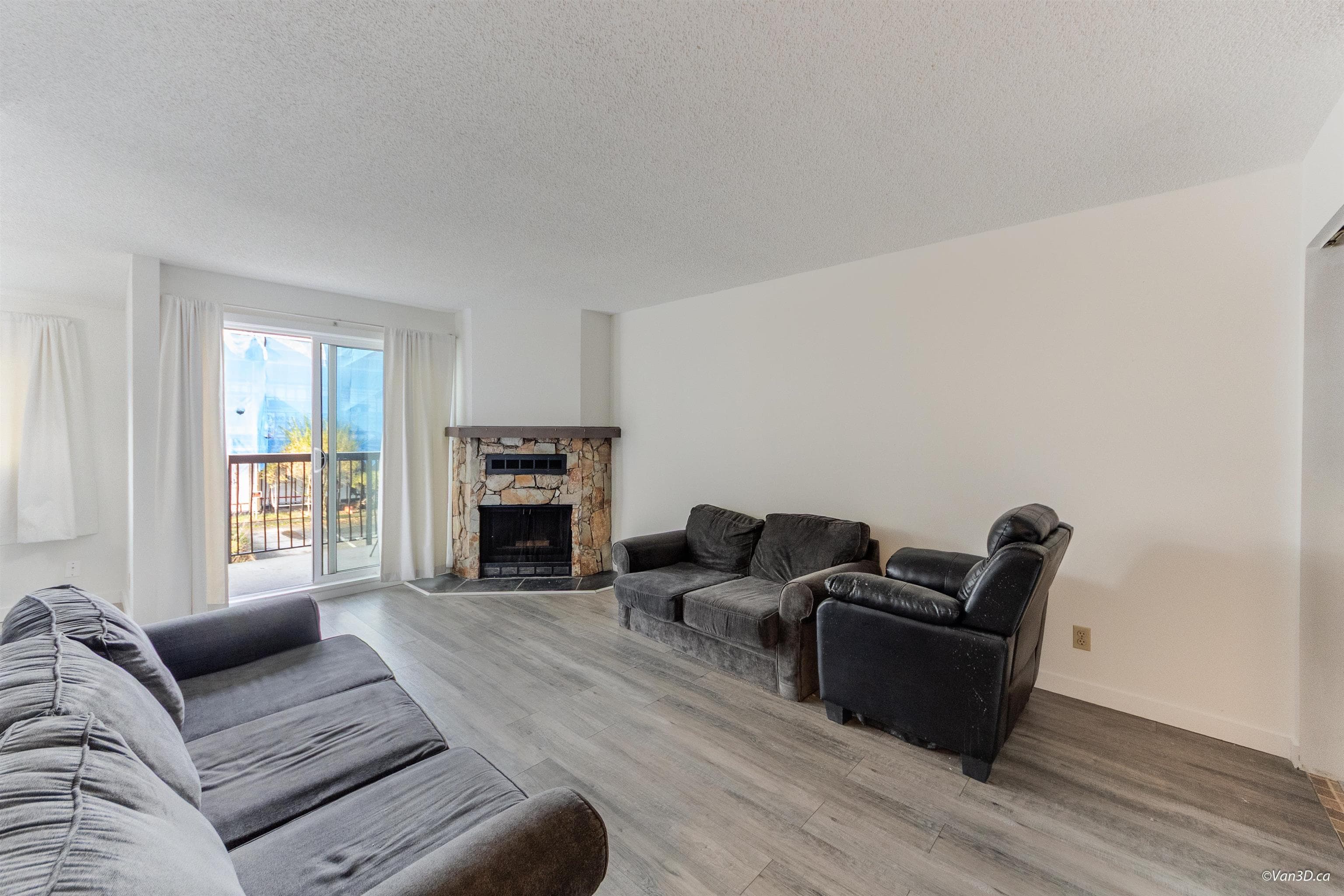 203 - 7162 133a Street, Surrey, V3W 7Z9 — photo 4