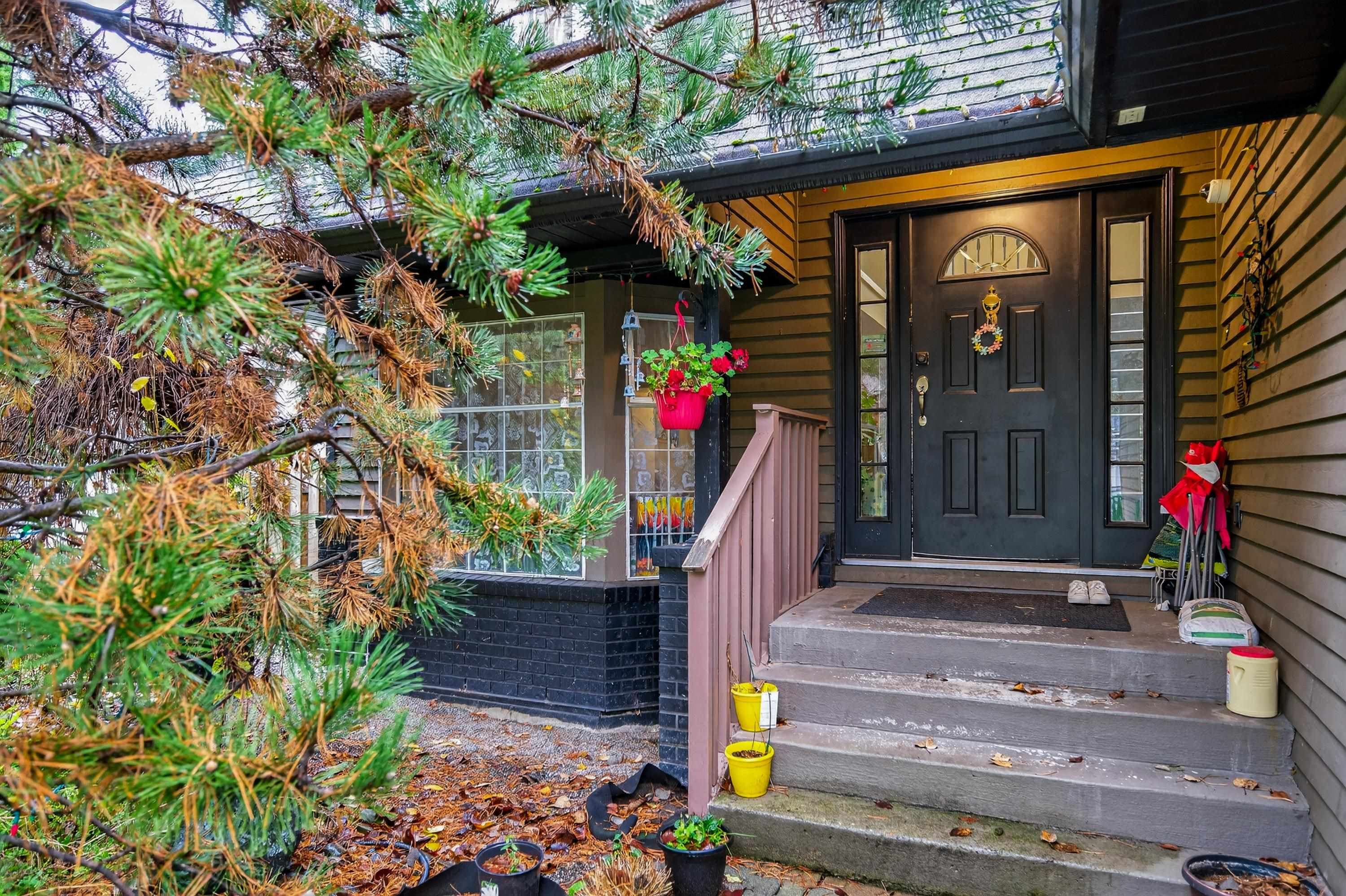 2382 150b Street, Surrey, V4A 8B1 — photo 3