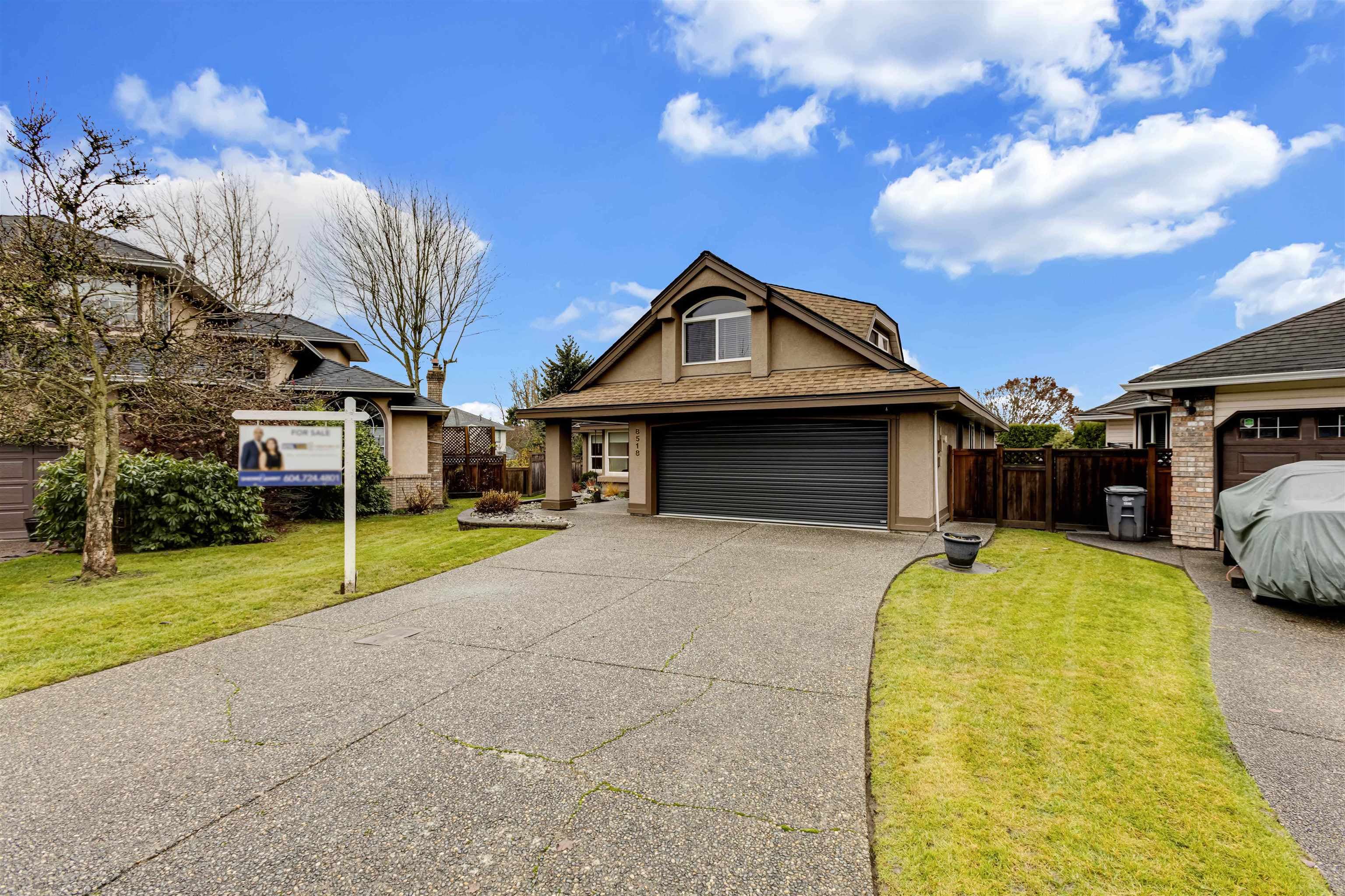 8518 165a Street, Surrey, V4N 3H2 — photo 2