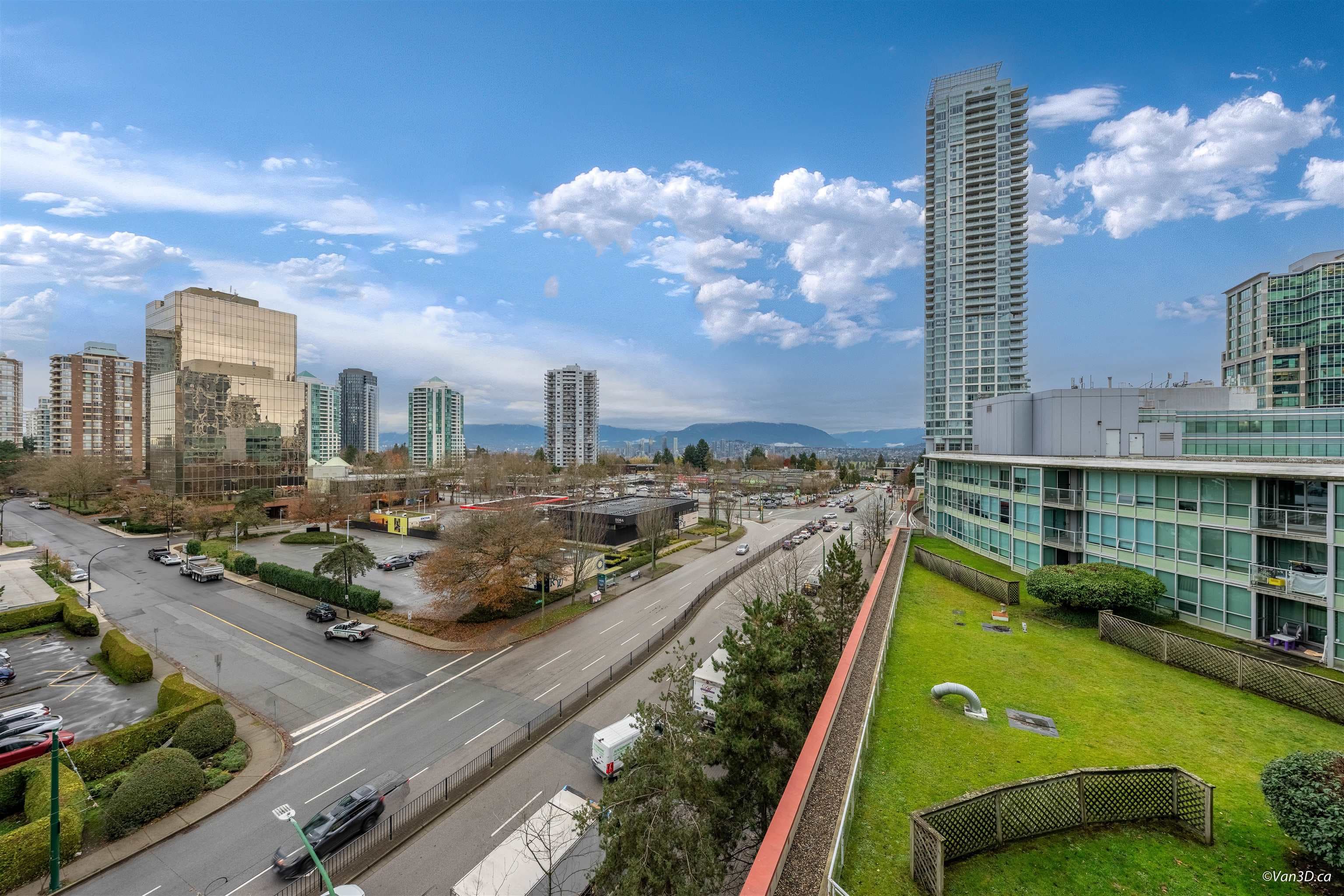 805 - 6088 Willingdon Avenue, Burnaby, V5H 4V2 — photo 4