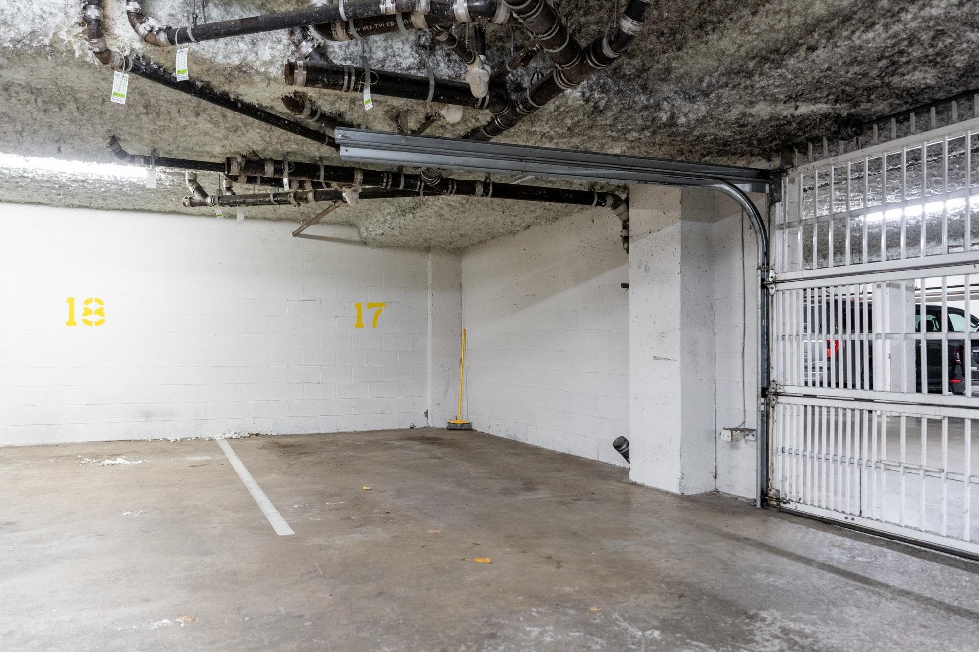 210 - 15150 29a Avenue, Surrey, V4P 3B1 — photo 4