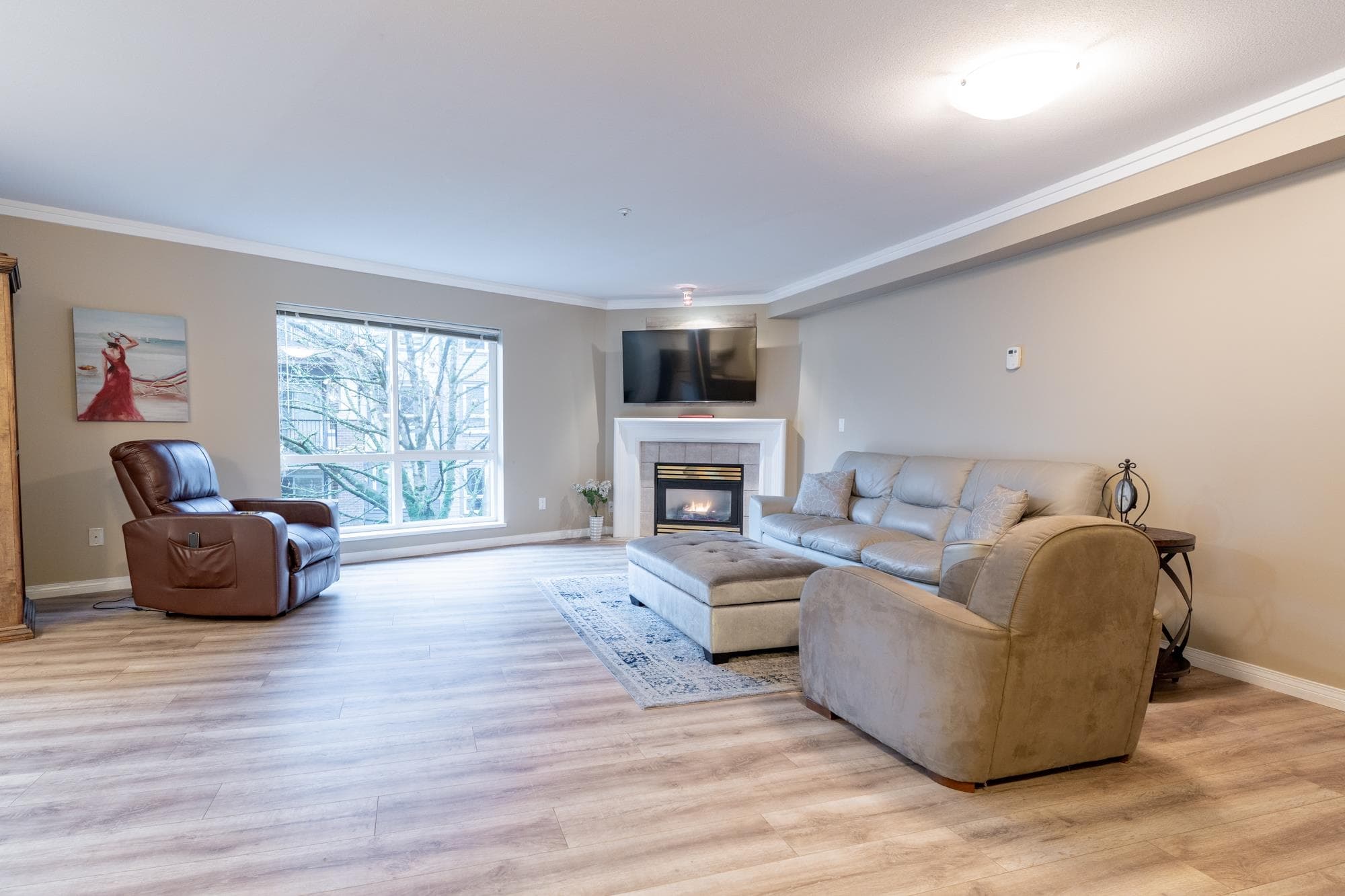 210 - 15150 29a Avenue, Surrey, V4P 3B1 — photo 1