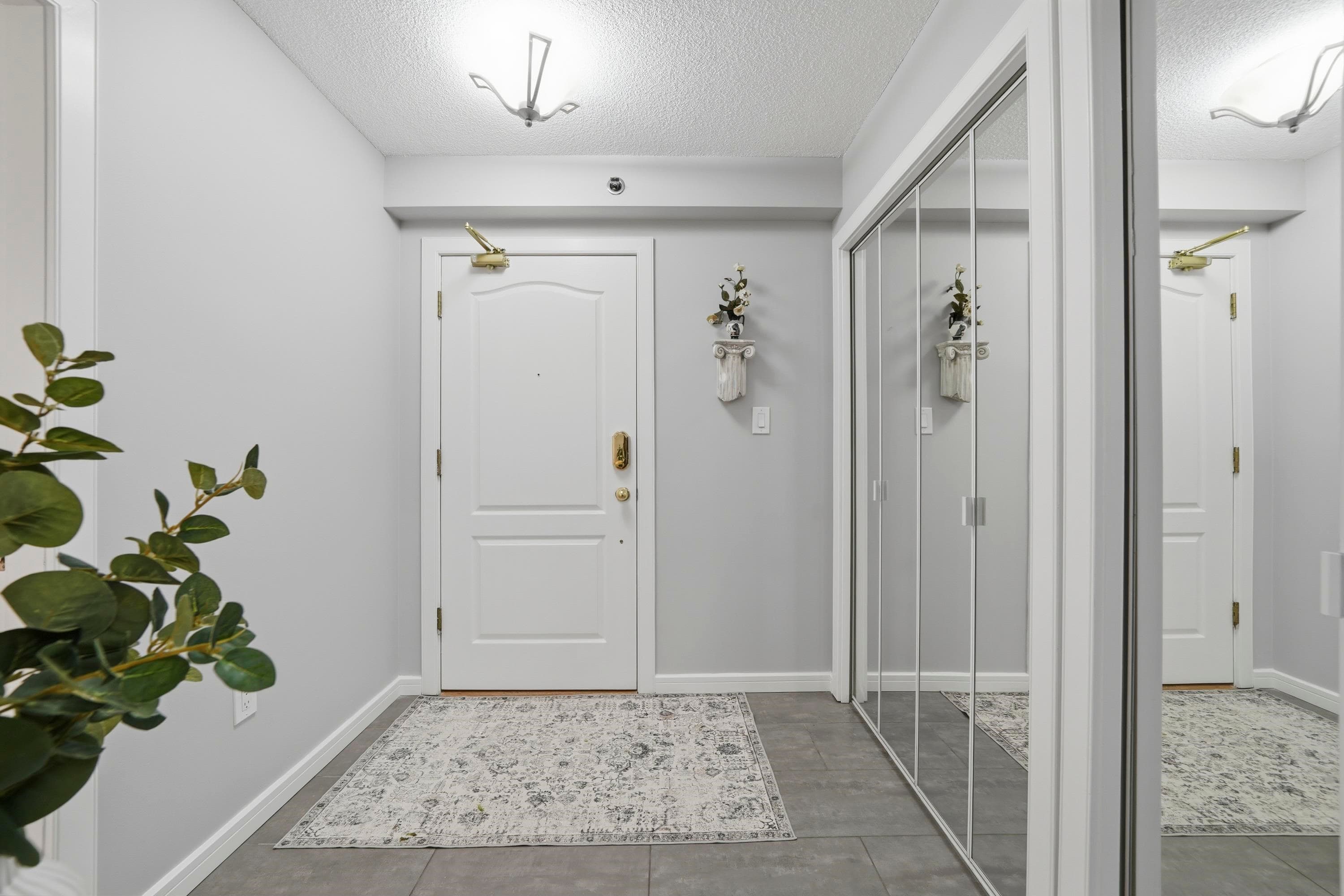 210 - 1189 Eastwood Street, Coquitlam, V3B 7N5 — photo 2