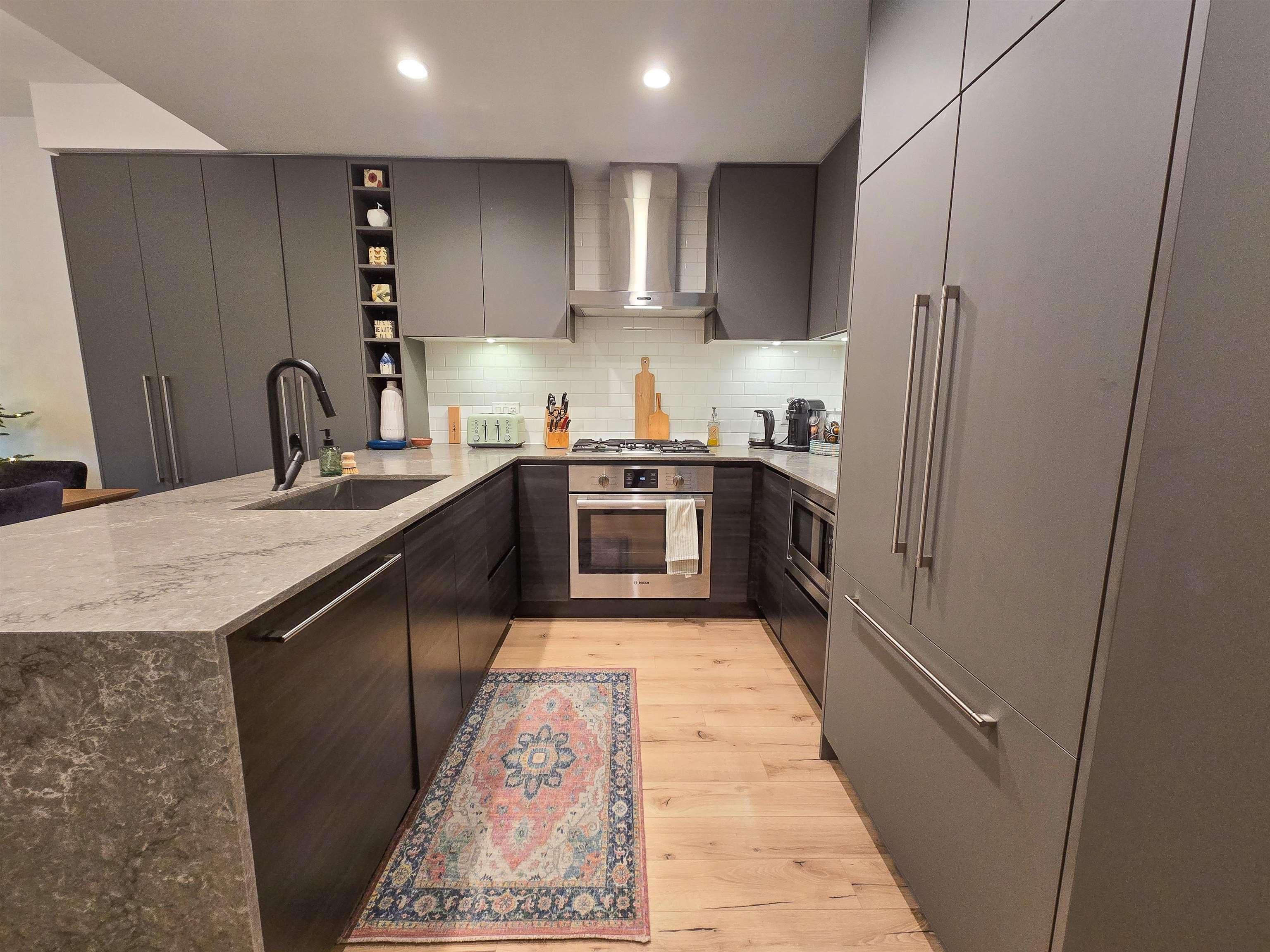 224 - 3131 Murray Street, Port Moody, V3H 0L9 — photo 1