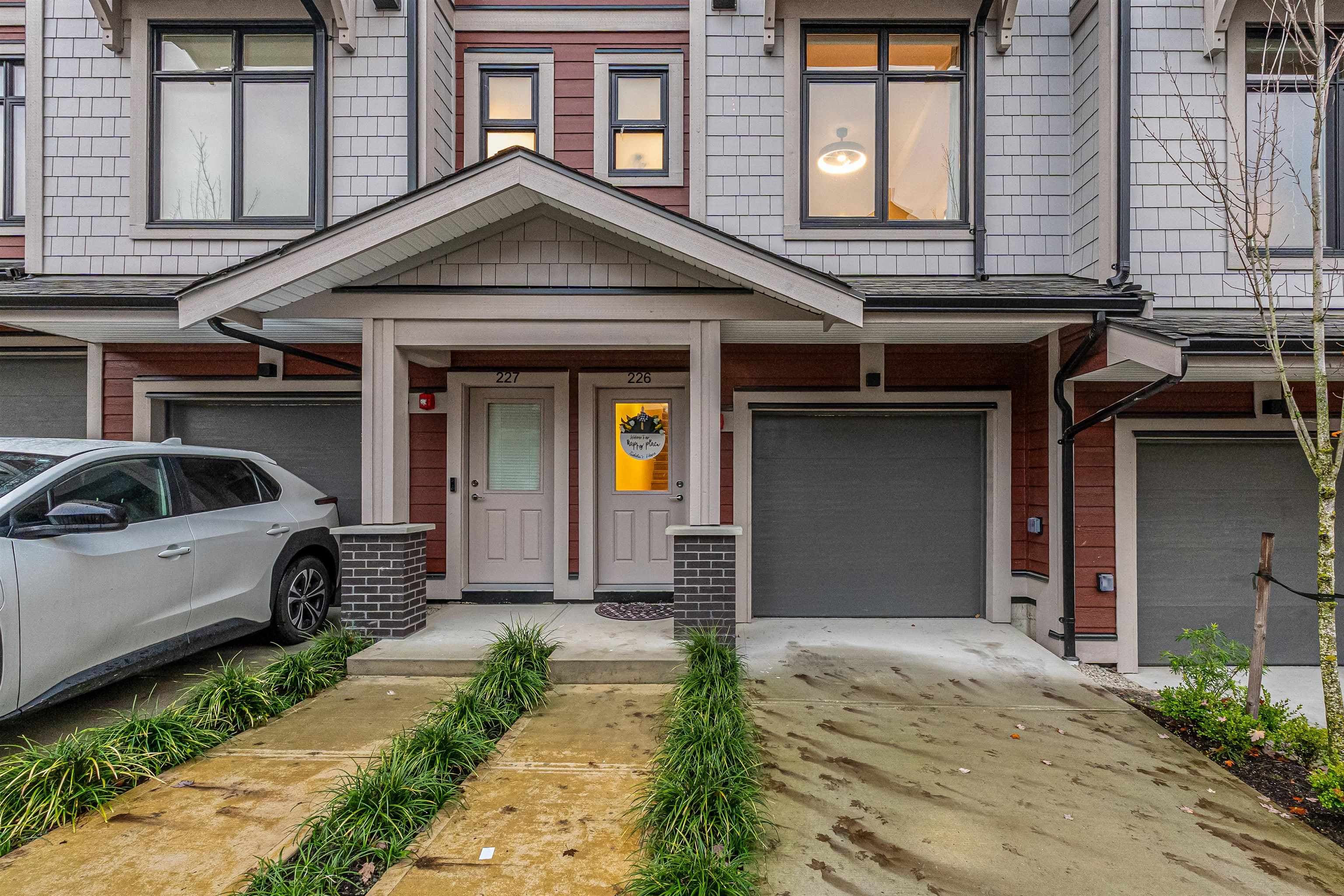 226 - 6951 204 Street, Langley, V2Y 3W4 — photo 1
