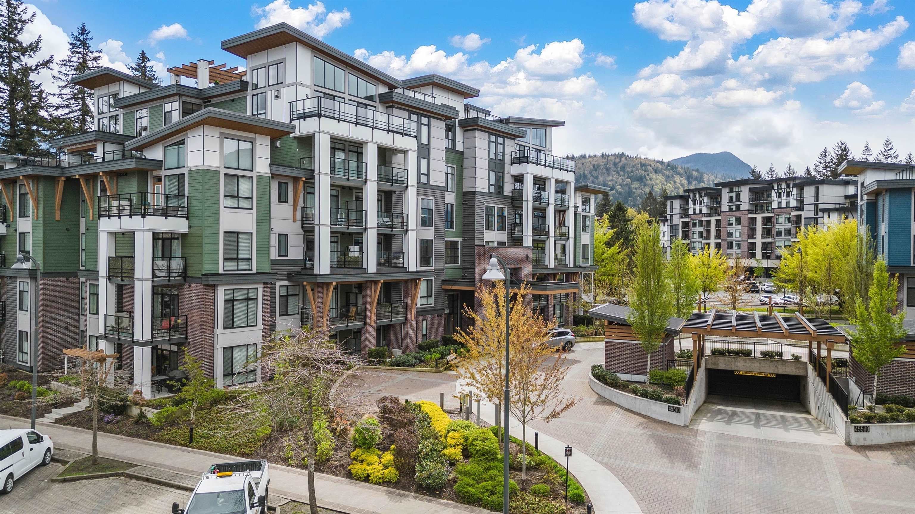 311 - 45510 Market Way, Chilliwack, V2R 6E1 — photo 1