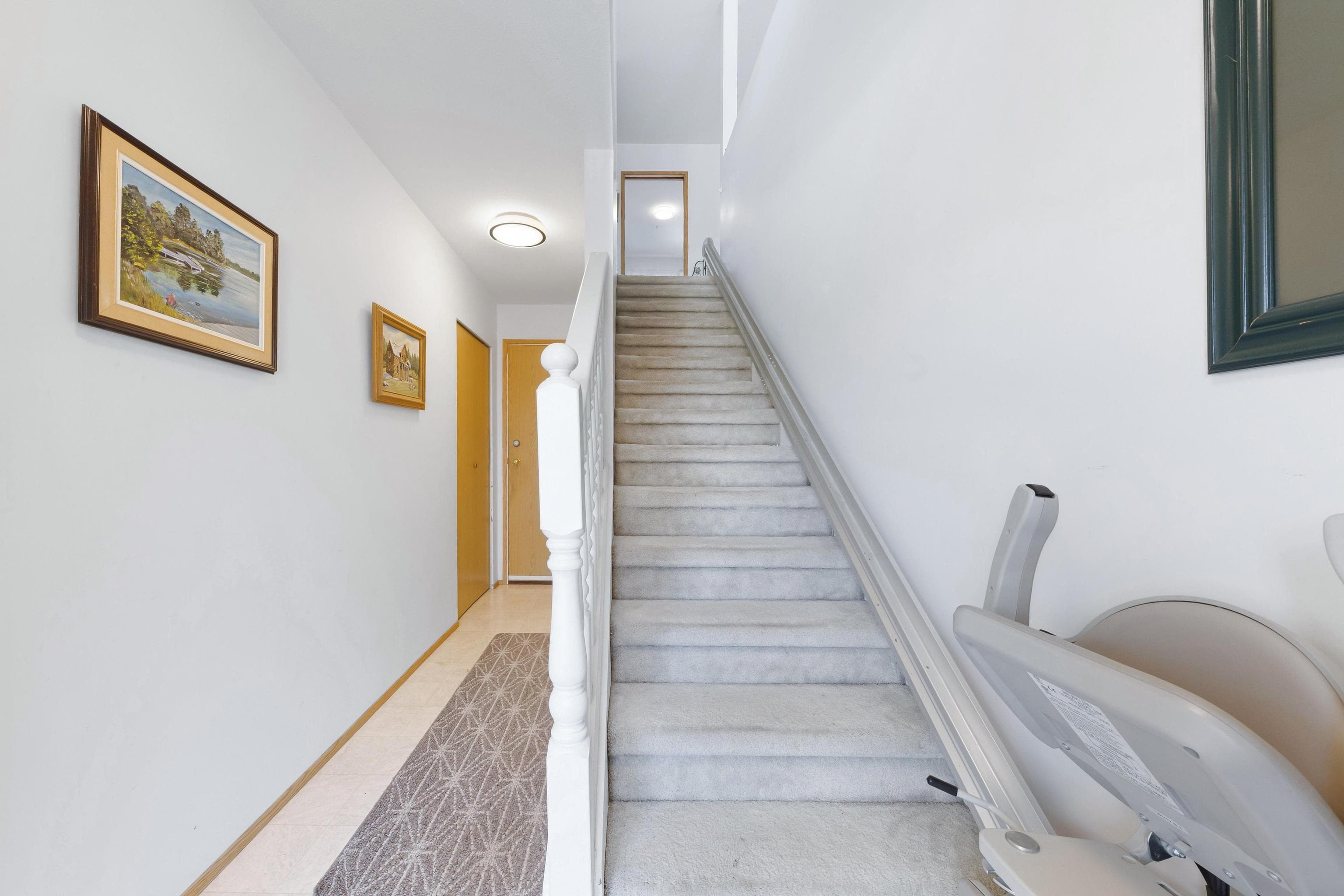 15852 100 Avenue, Surrey, V4N 2B3 — photo 3