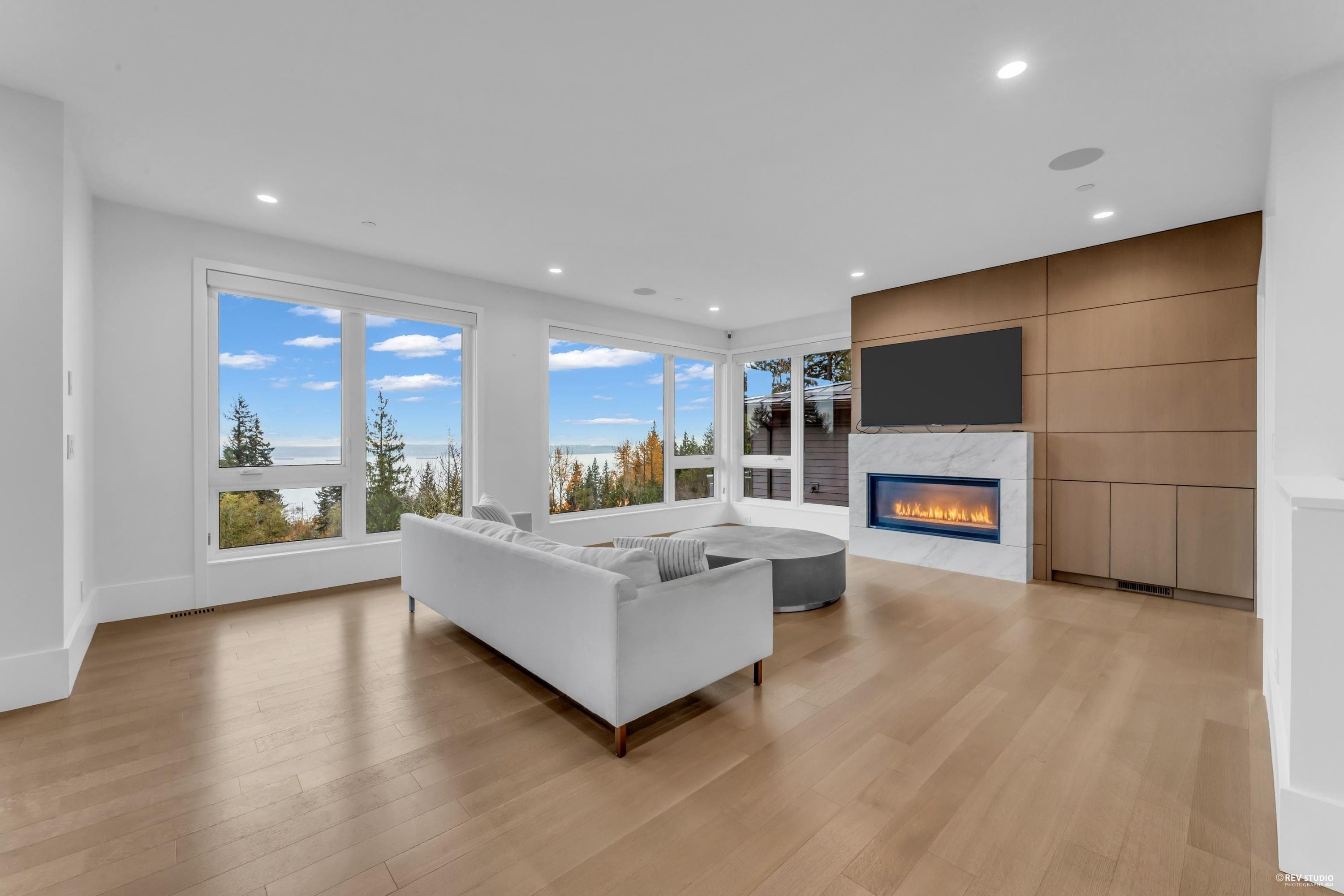 3018 Burfield Place, West Vancouver